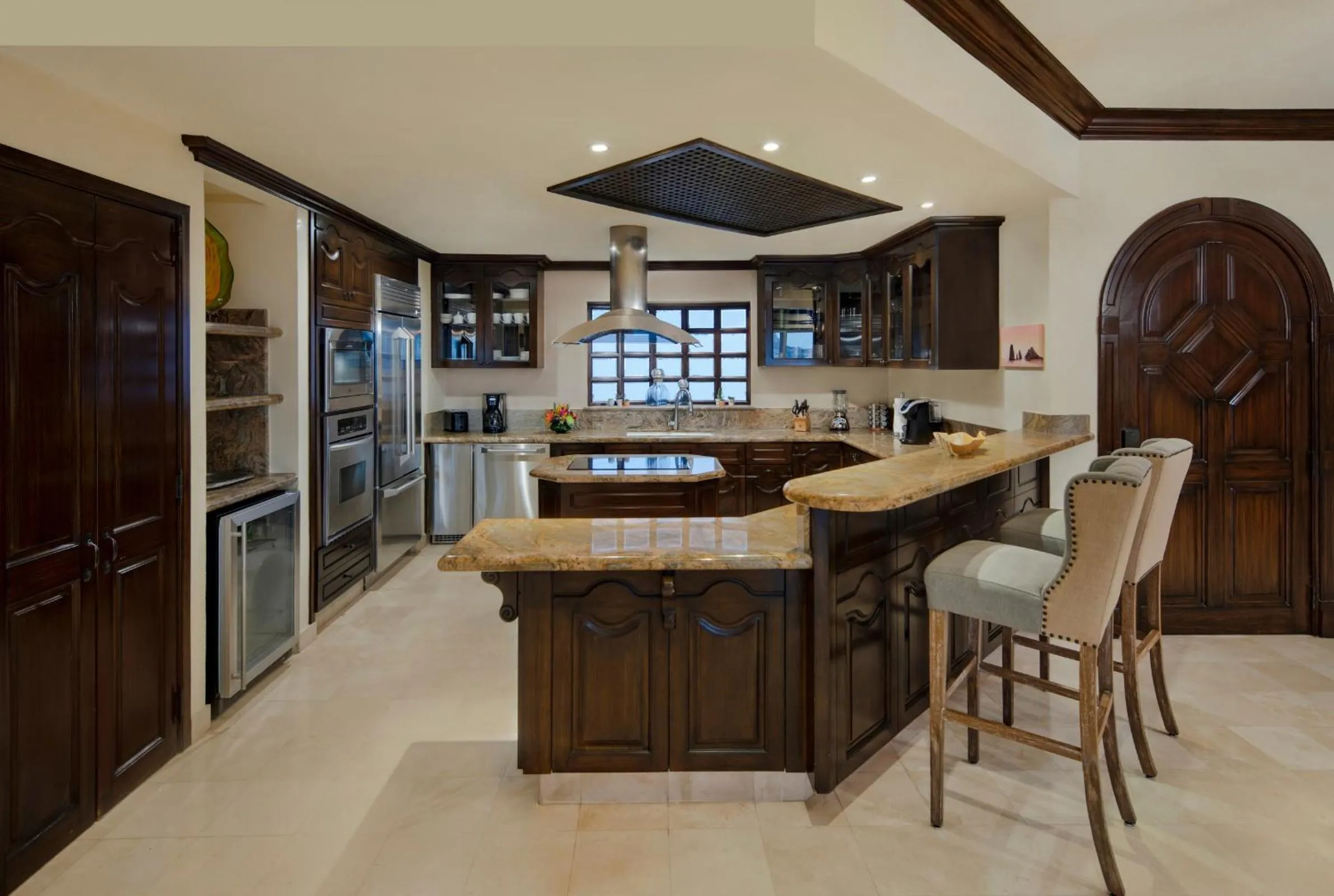 Kitchen or kitchenette in Cabo La Estancia