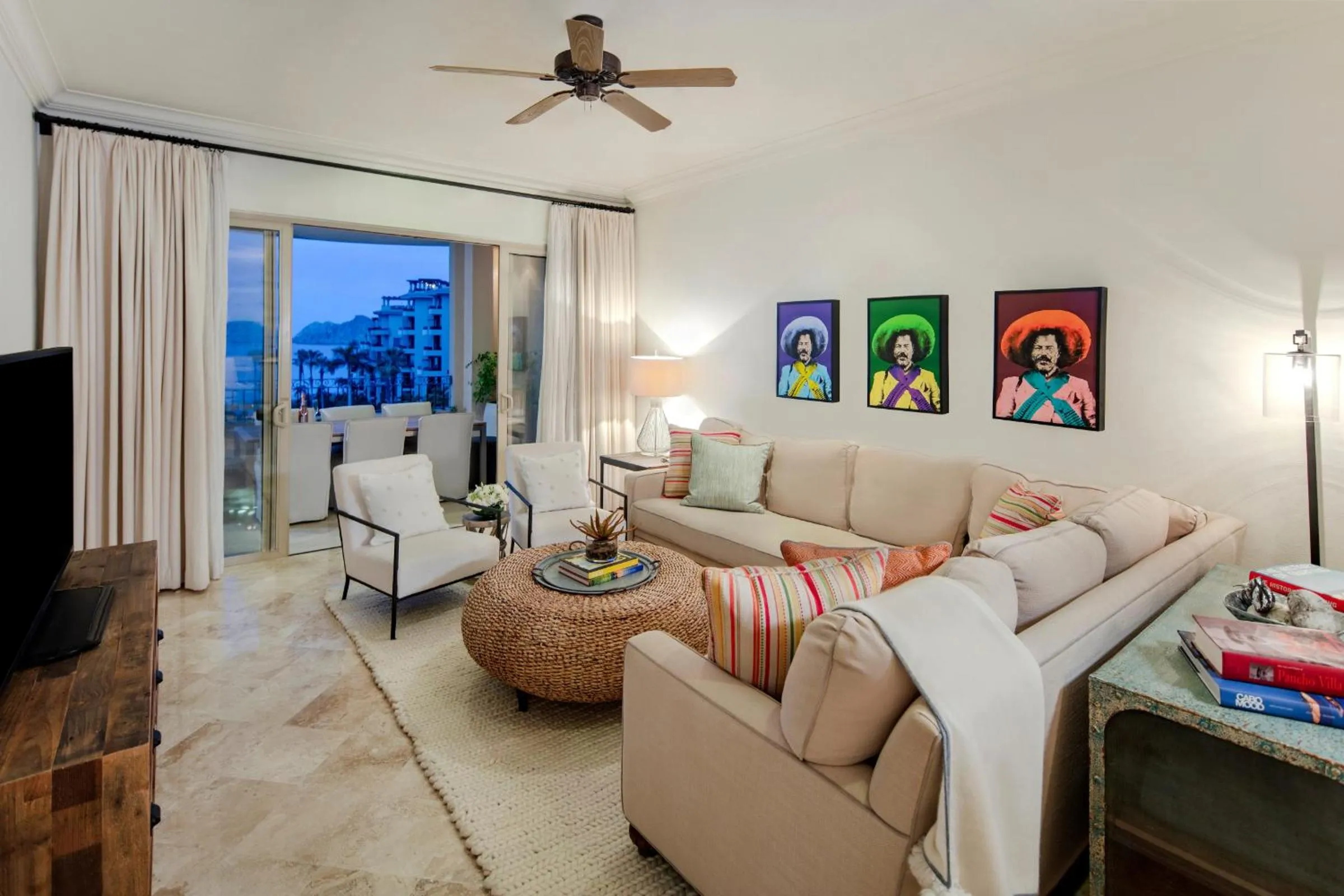 Living room in Cabo La Estancia
