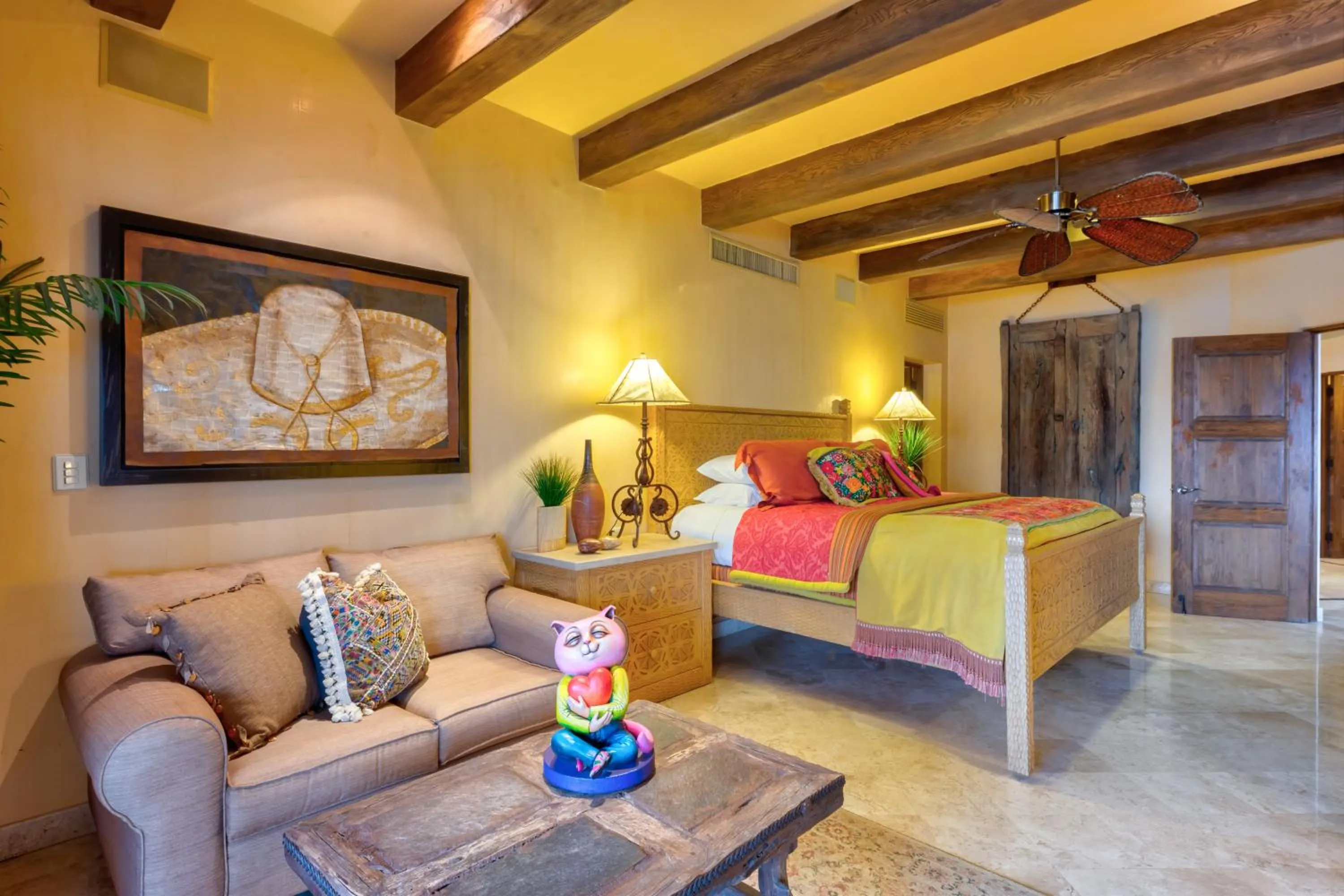 Photo of the whole room, Bed in Cabo La Estancia