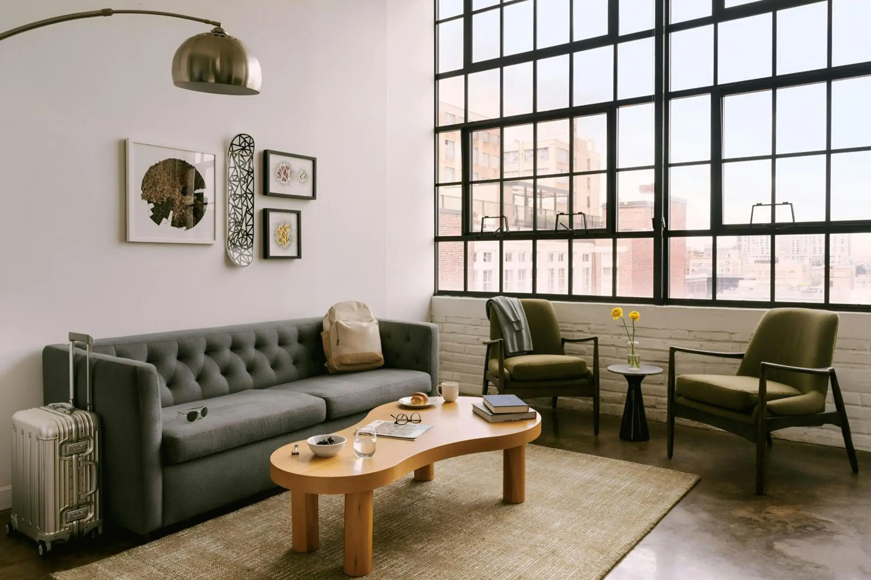 One-Bedroom Superior Apartment with King and Sofa Bed in Sonder by Marriott Bonvoy The Heid Apartments Loft District One-Bedroom Superior Apartment with King and Sofa Bed in Sonder by Marriott Bonvoy The Heid Apartments Loft District