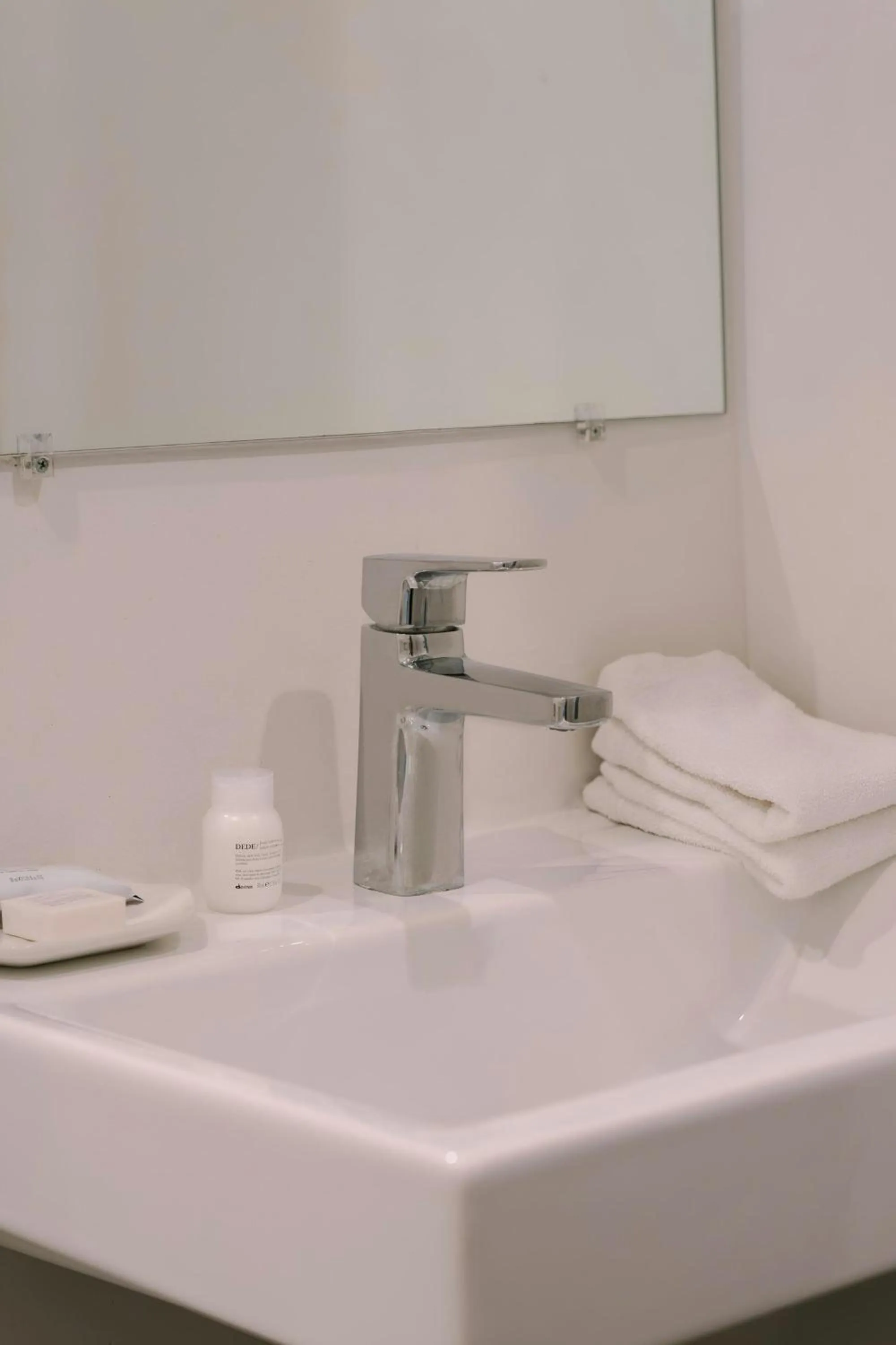 Bathroom in Sonder by Marriott Bonvoy The Heid Apartments Loft District