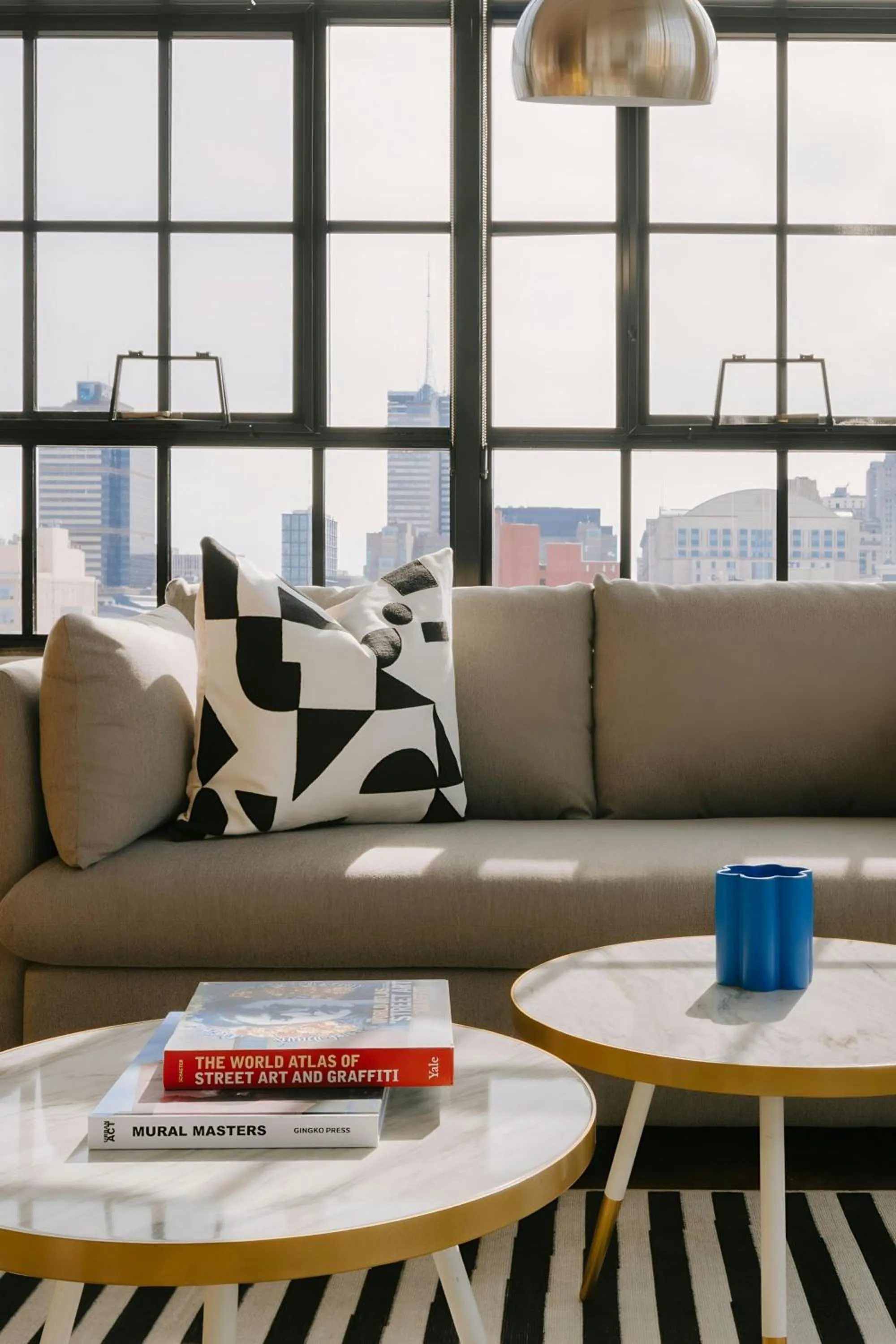 Living room in Sonder by Marriott Bonvoy The Heid Apartments Loft District