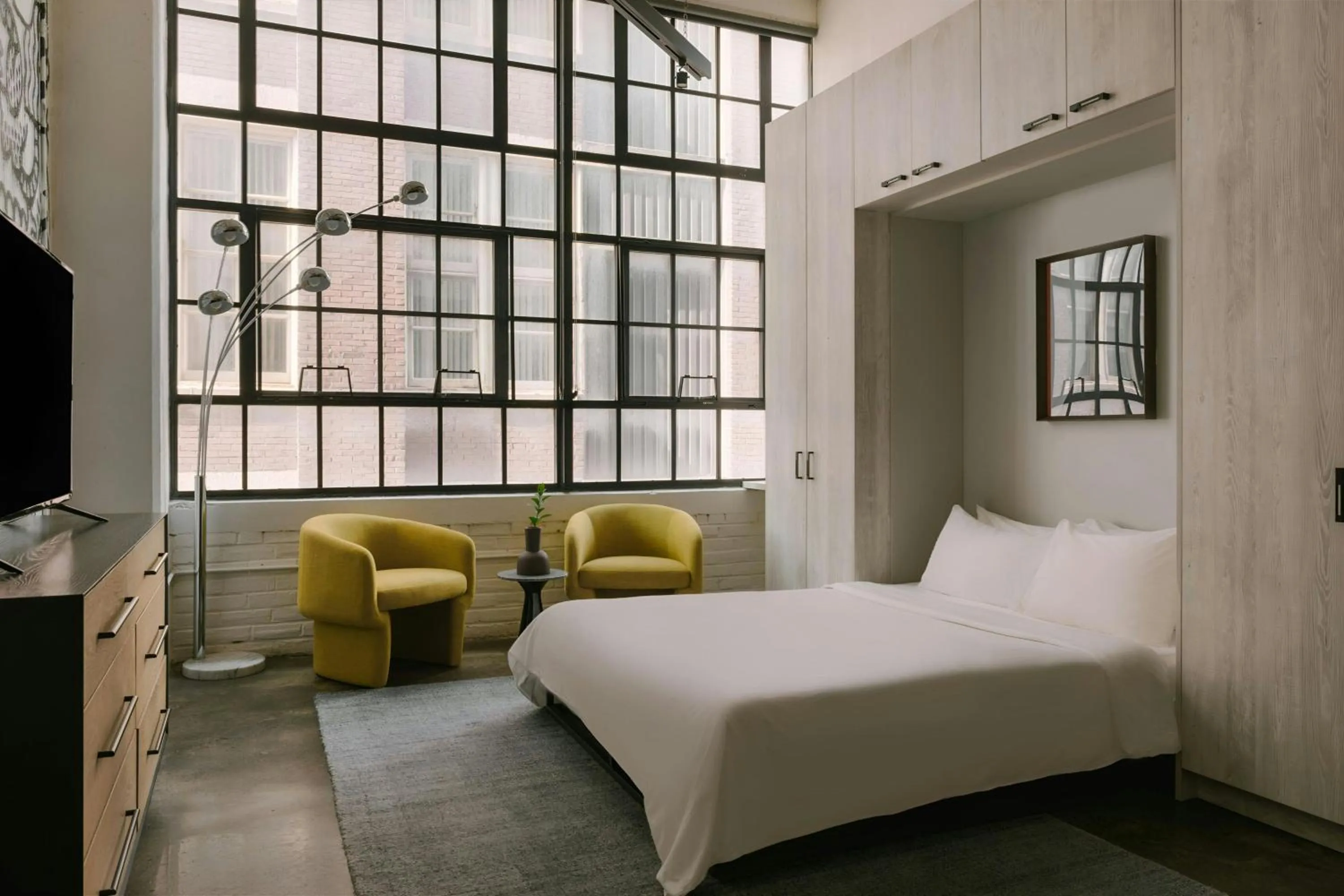 Bedroom, Bed in Sonder by Marriott Bonvoy The Heid Apartments Loft District