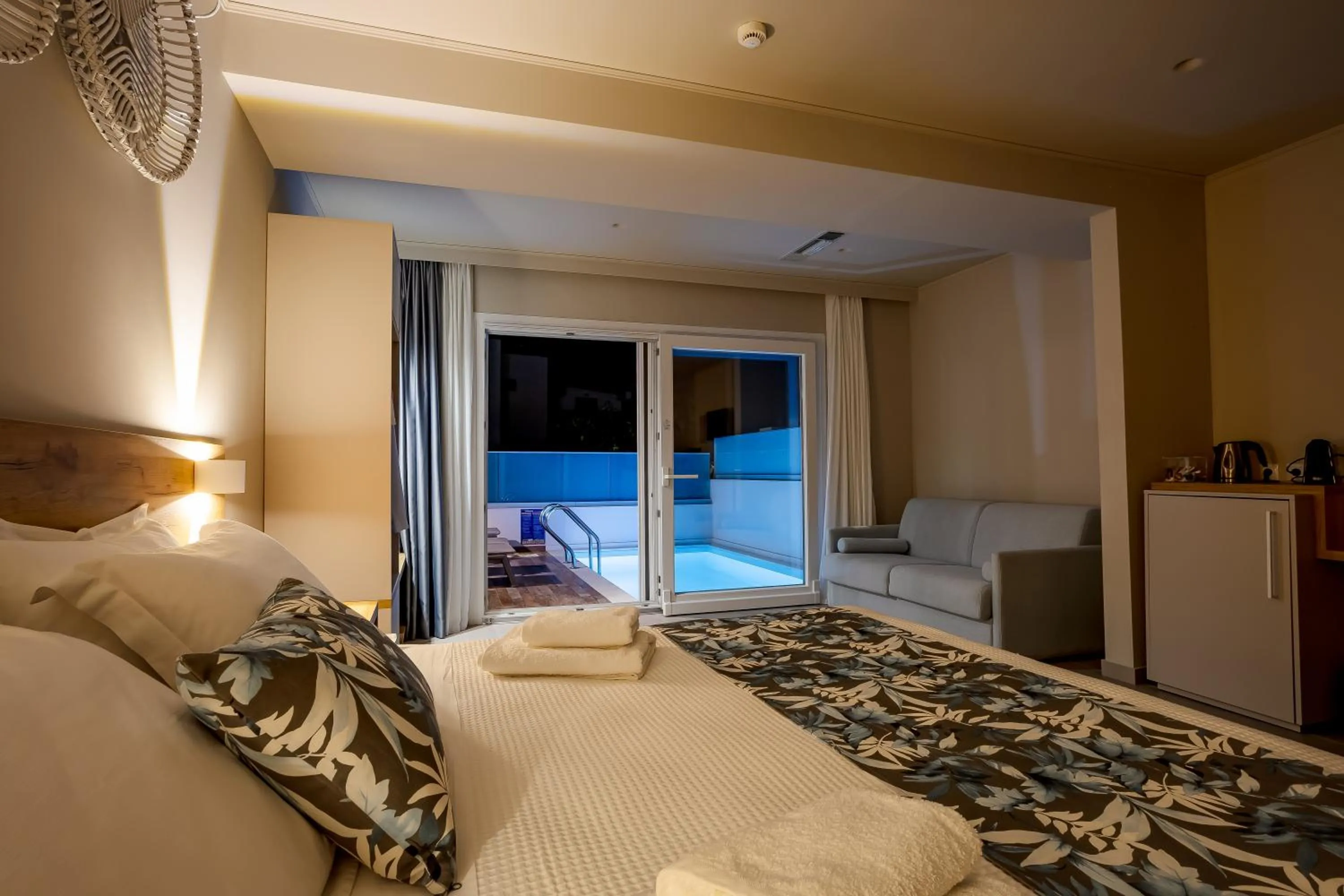 Night, Bed in Sarpidon Suites