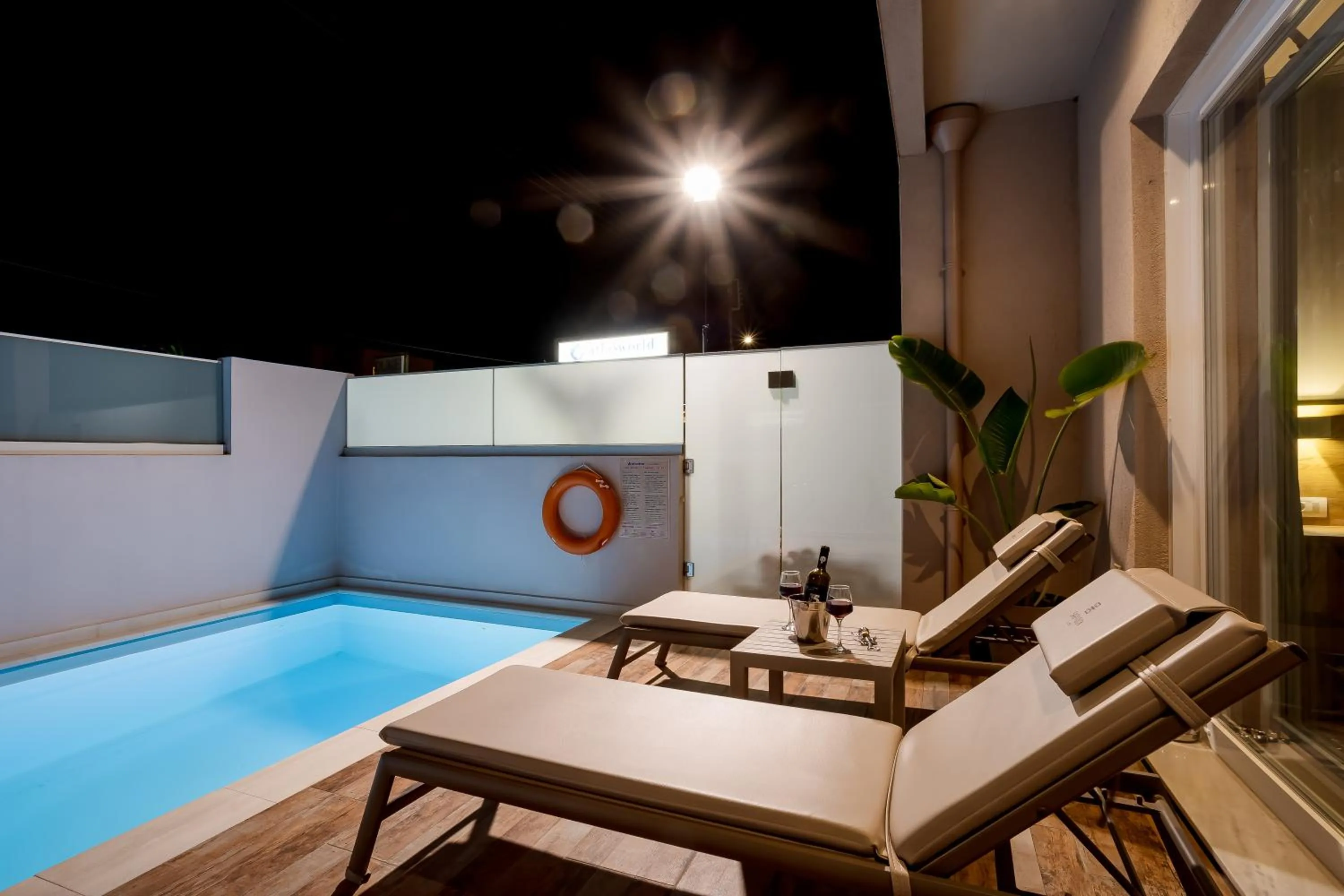 Night in Sarpidon Suites