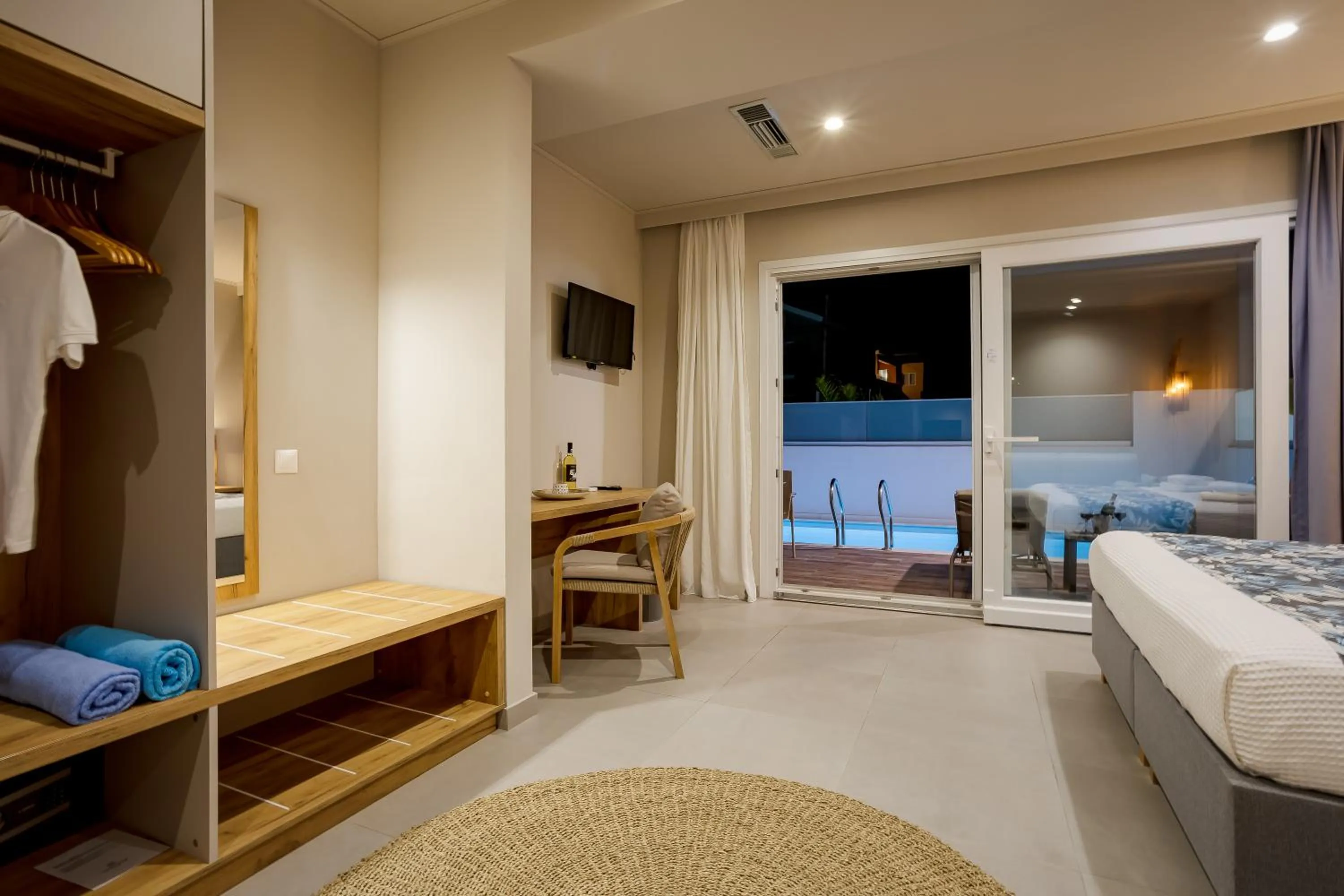 Night, Bed in Sarpidon Suites