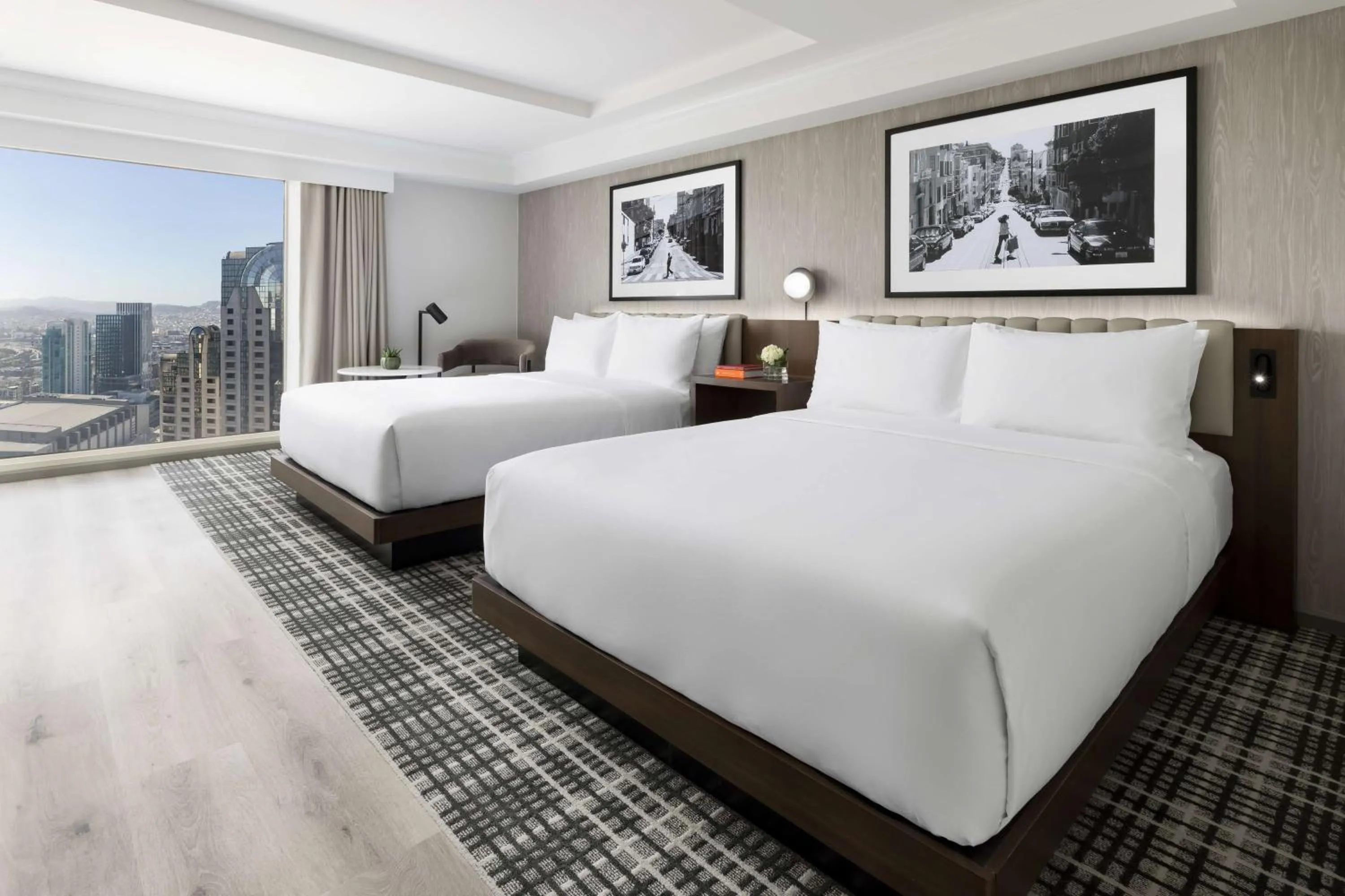 Bedroom, Bed in Hyatt Regency San Francisco Downtown SOMA