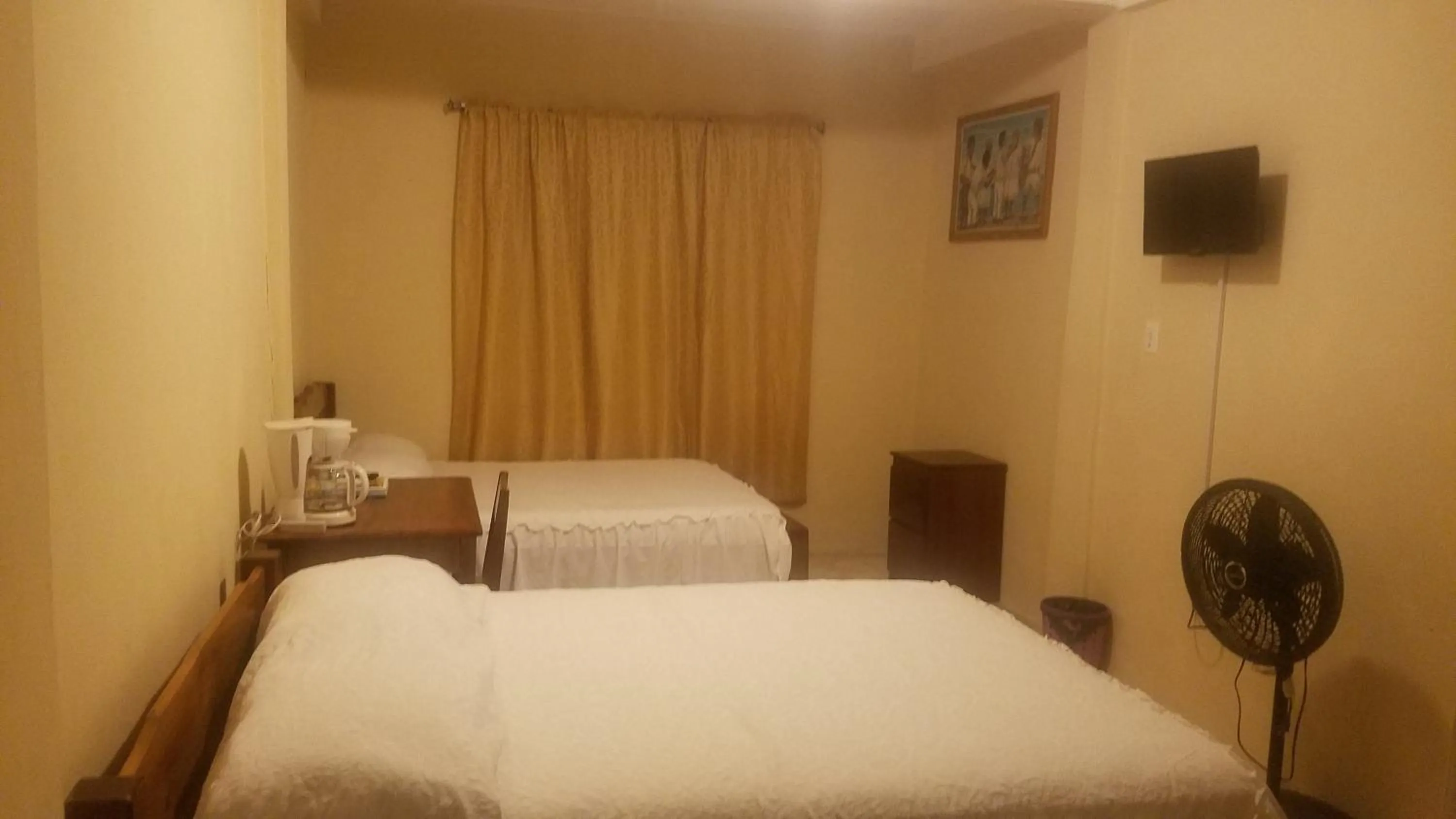 Photo of the whole room, Bed in Pal's on the beach - Dangriga, Belize