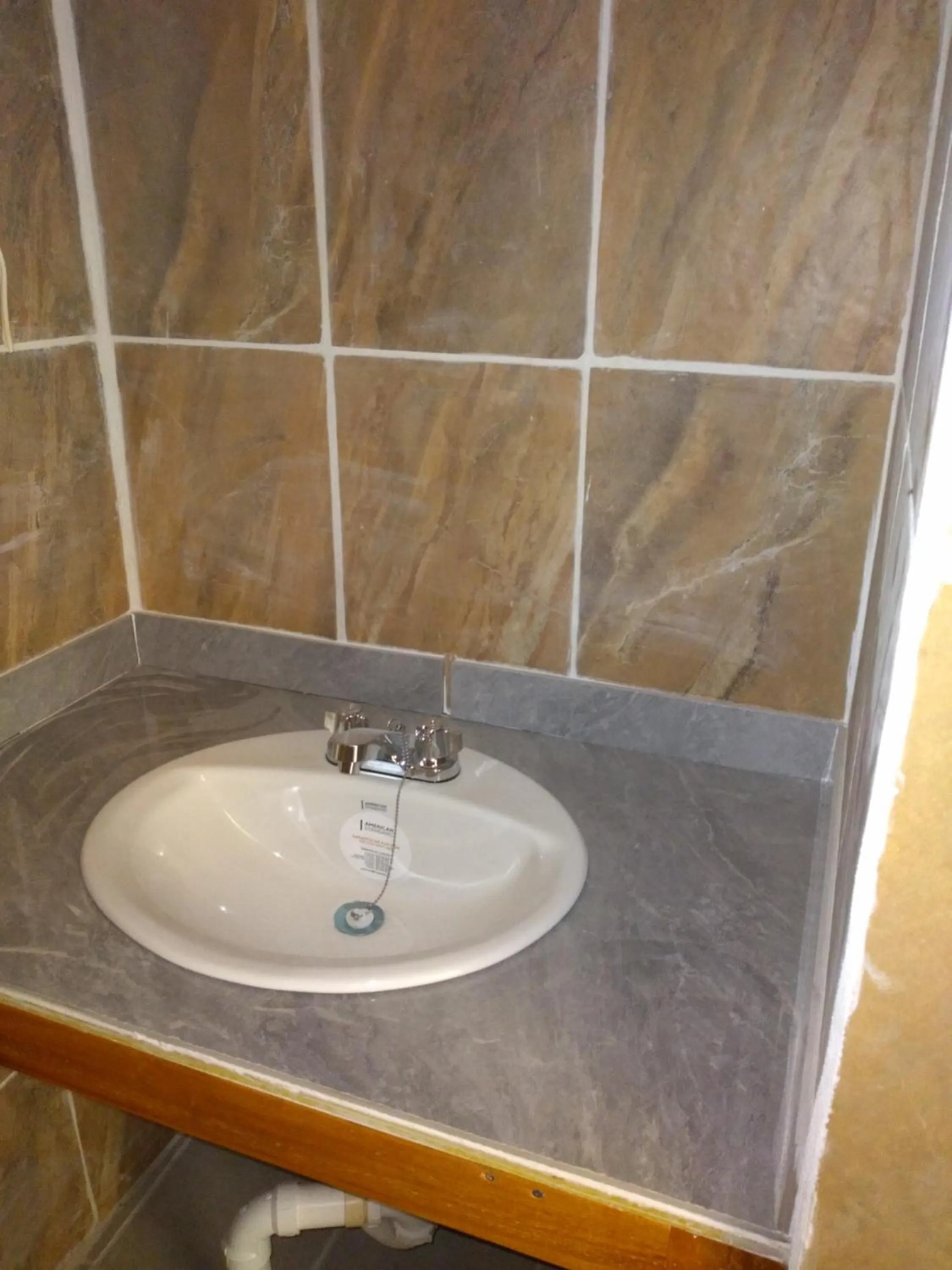 Bathroom in Pal's on the beach - Dangriga, Belize