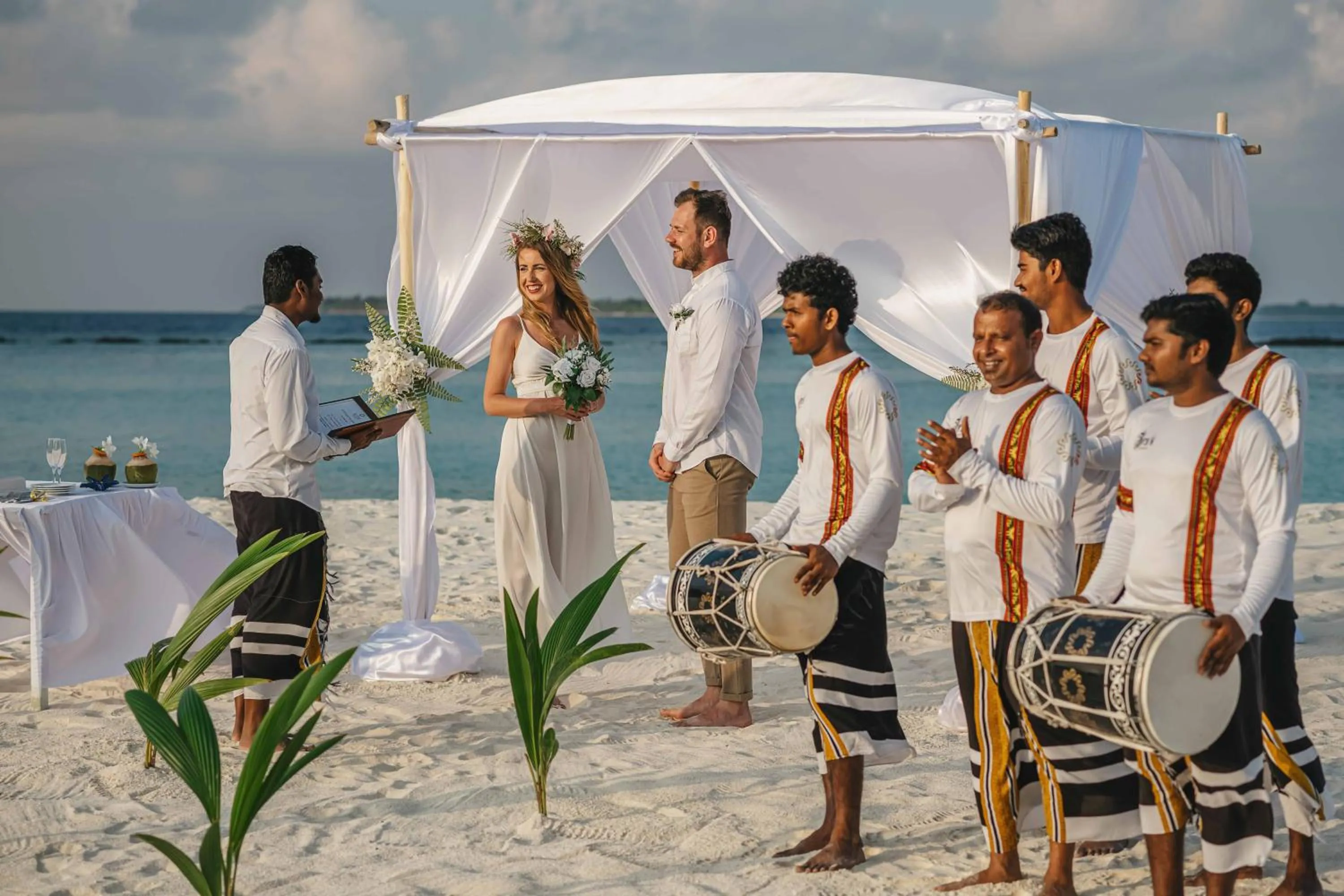 Beach in Siyam World Maldives - 24-Hour Premium All-inclusive with Free Transfer