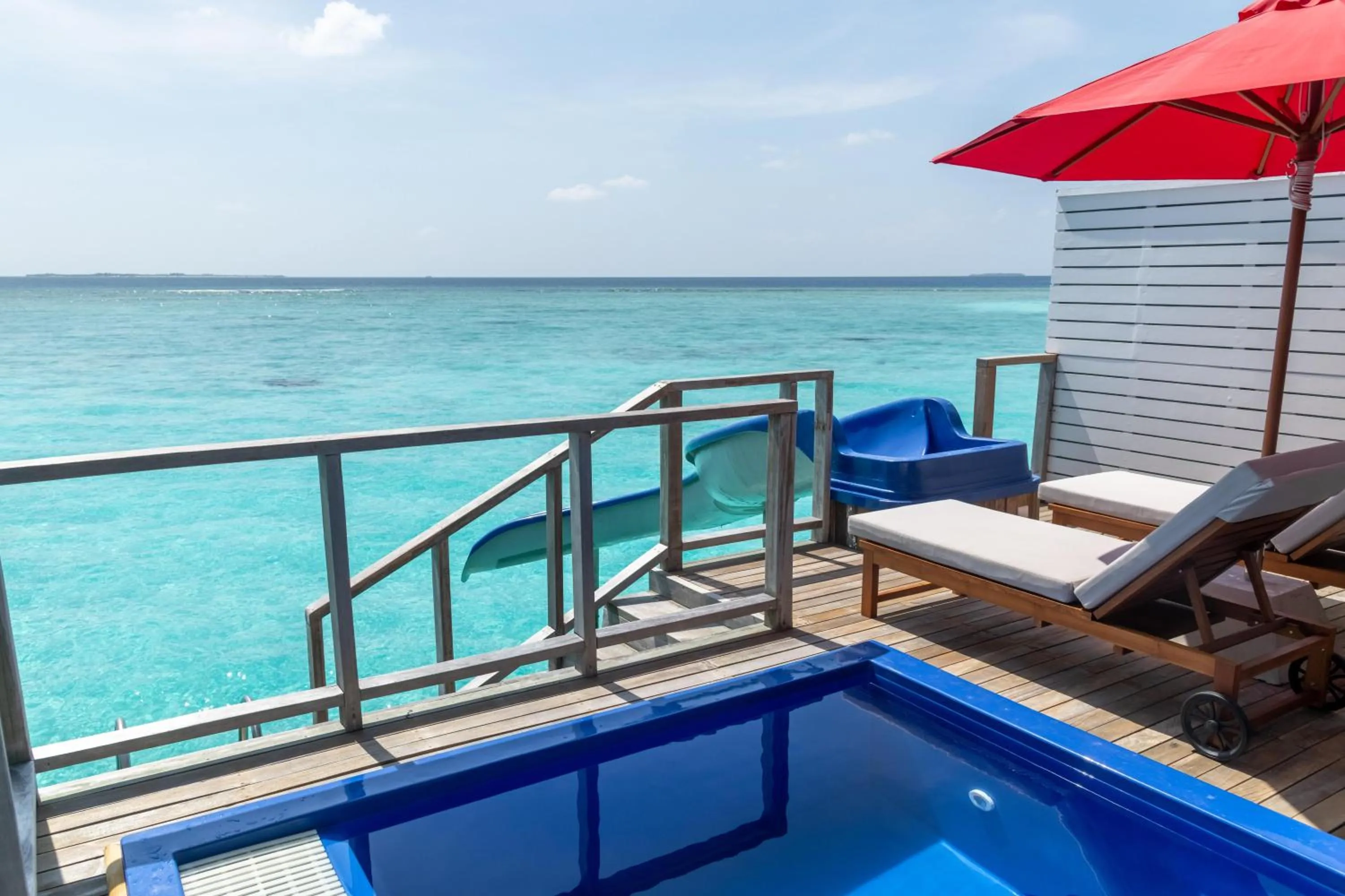 Swimming pool in Siyam World Maldives - 24-Hour Premium All-inclusive with Free Transfer