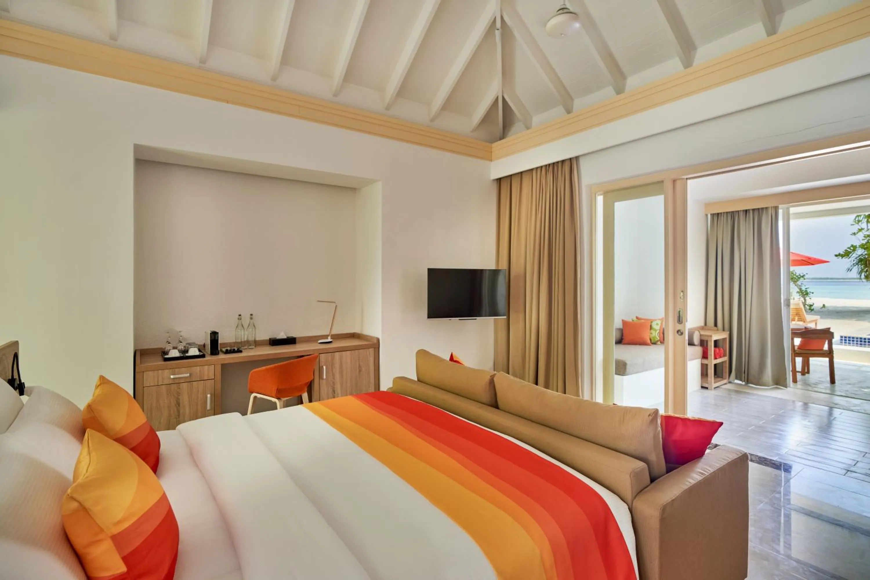 Photo of the whole room, Bed in Siyam World Maldives - 24-Hour Premium All-inclusive with Free Transfer