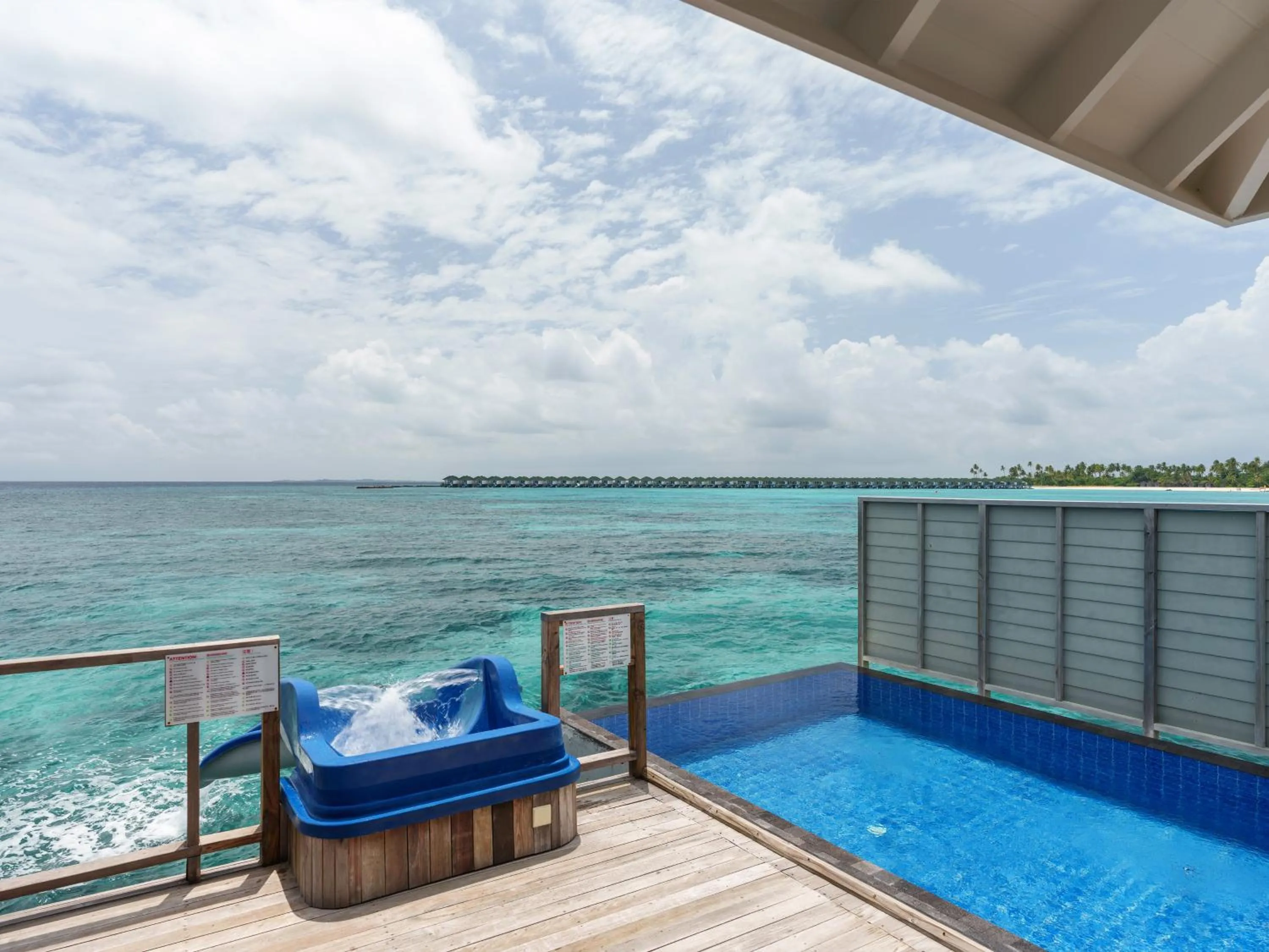 Patio in Siyam World Maldives - 24-Hour Premium All-inclusive with Free Transfer