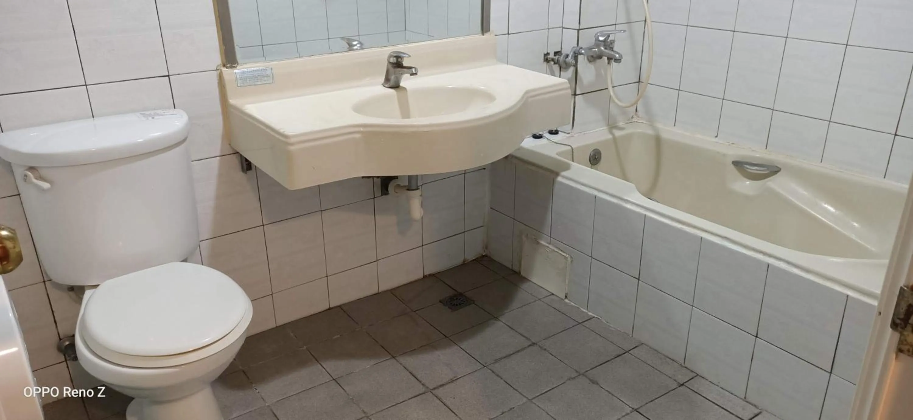 Toilet in 夏威夷酒店Melody Hawaii Hotel