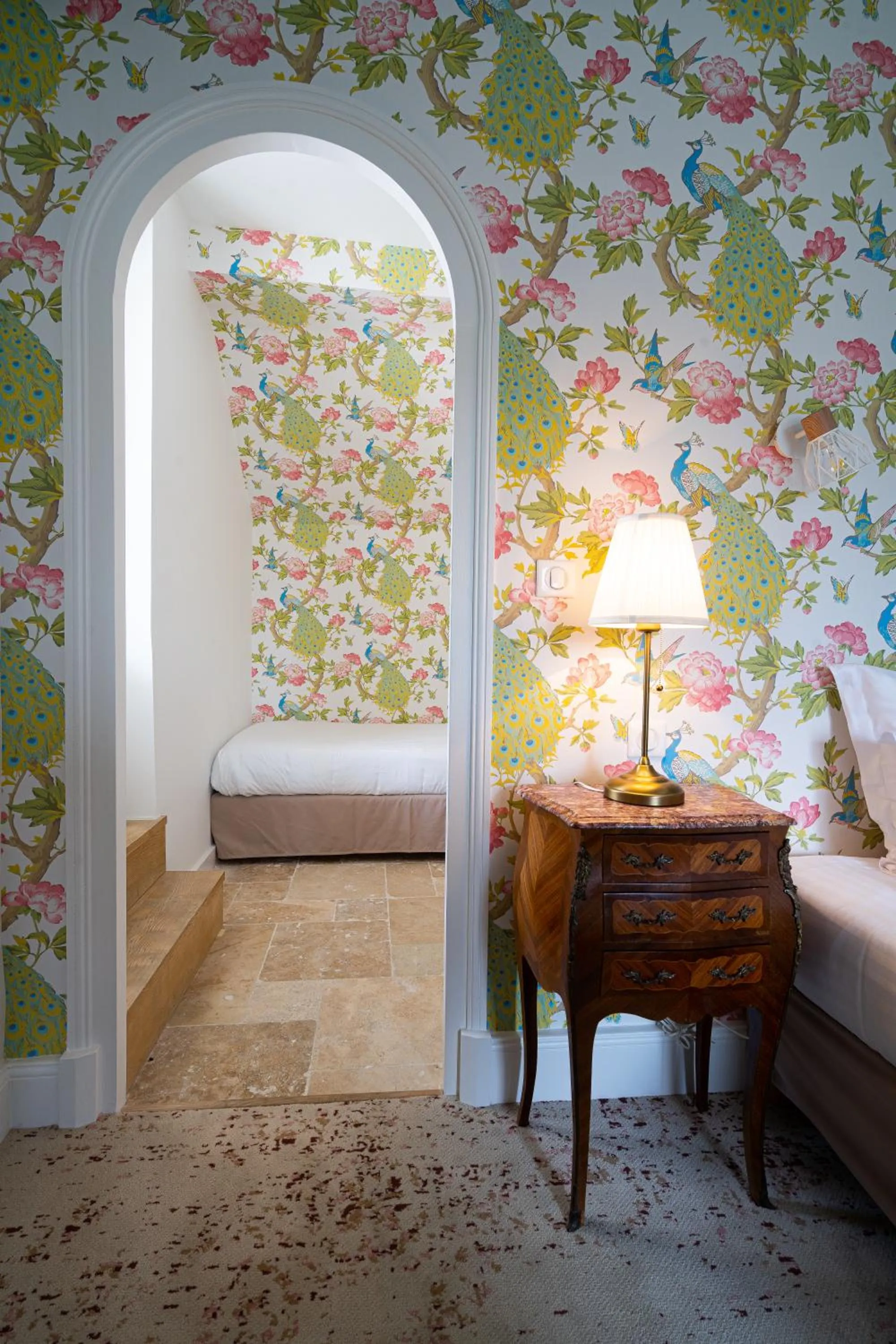 Bed in Hôtel The Originals Résidence de Rohan (EX RELAIS DU SILENCE)