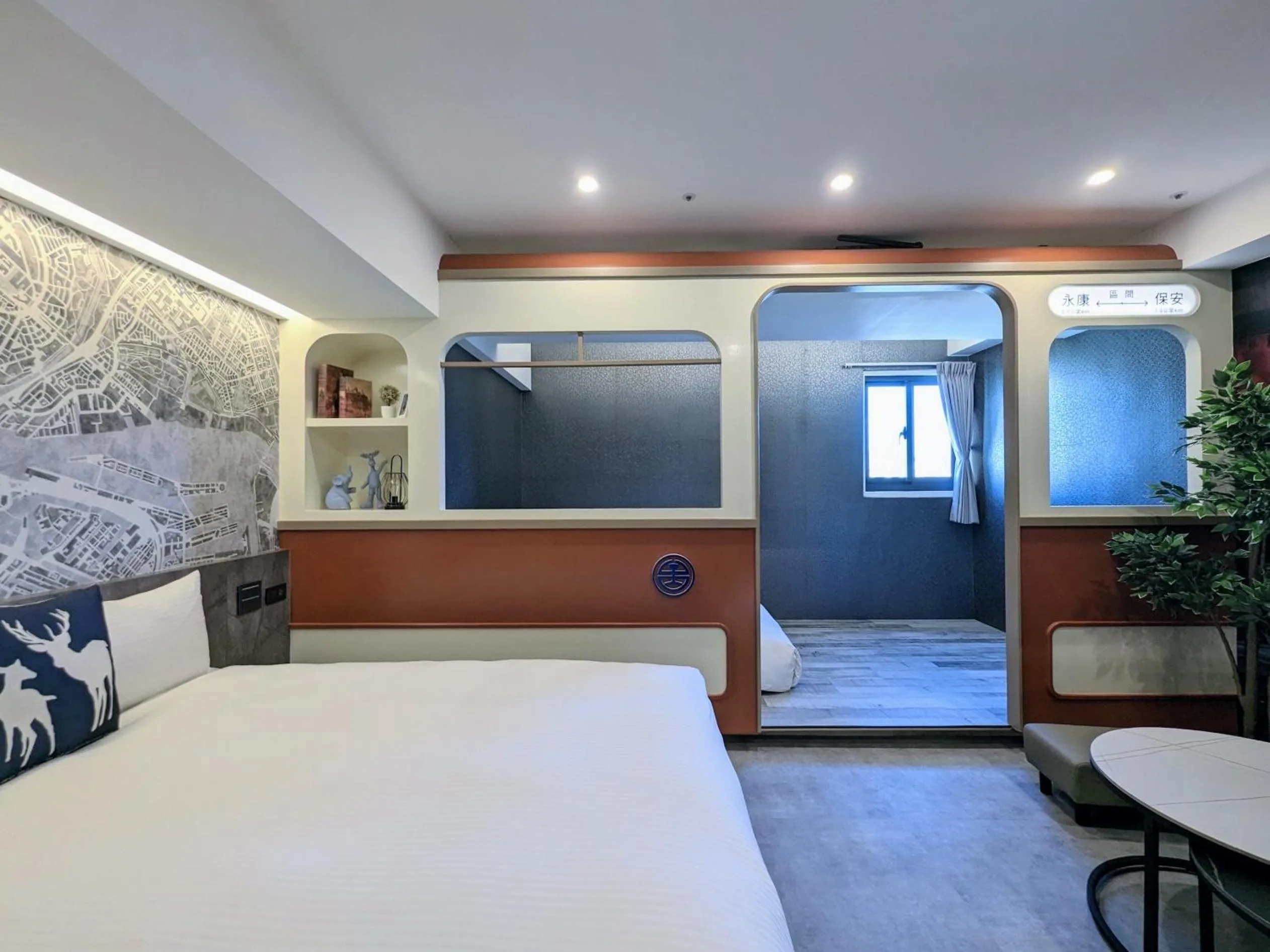 Deluxe Quadruple Room in K Hotel - Yizhong