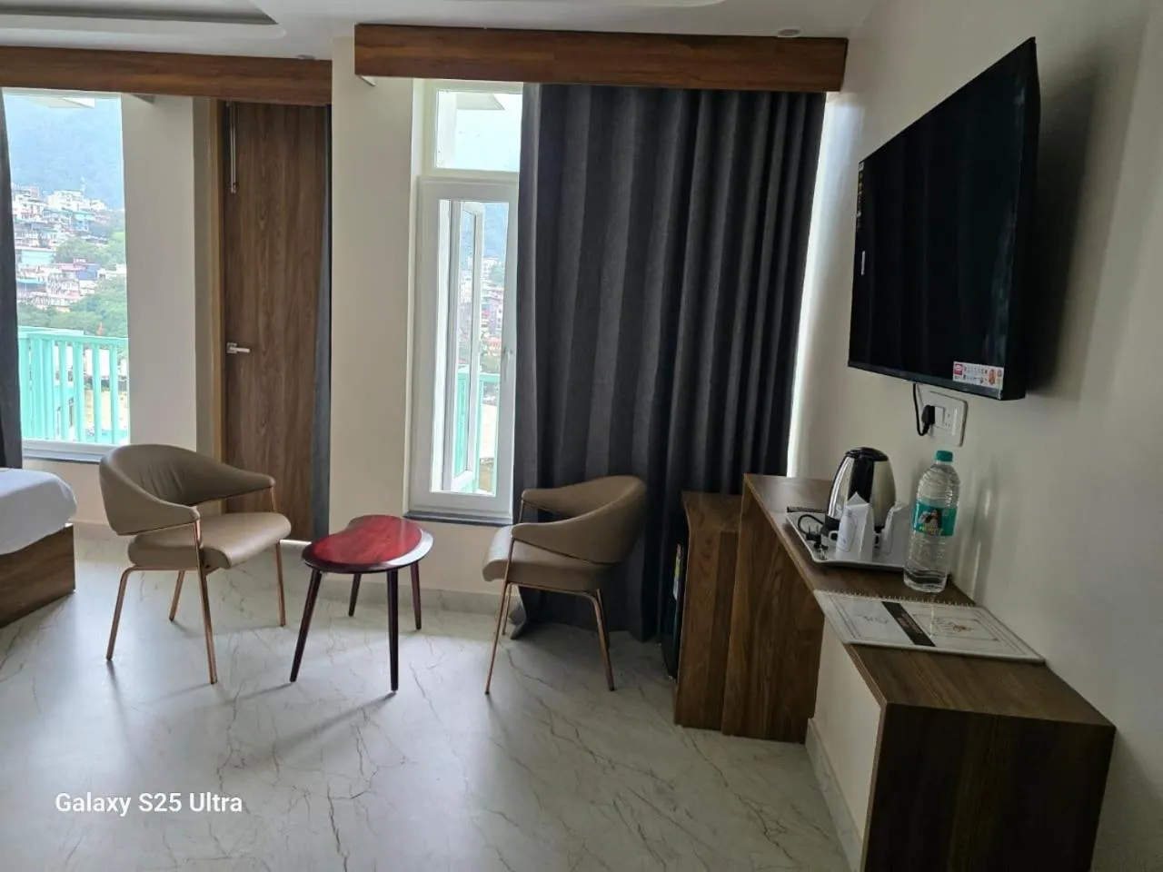 TV and multimedia in Hotel Shiva Yog Sthal