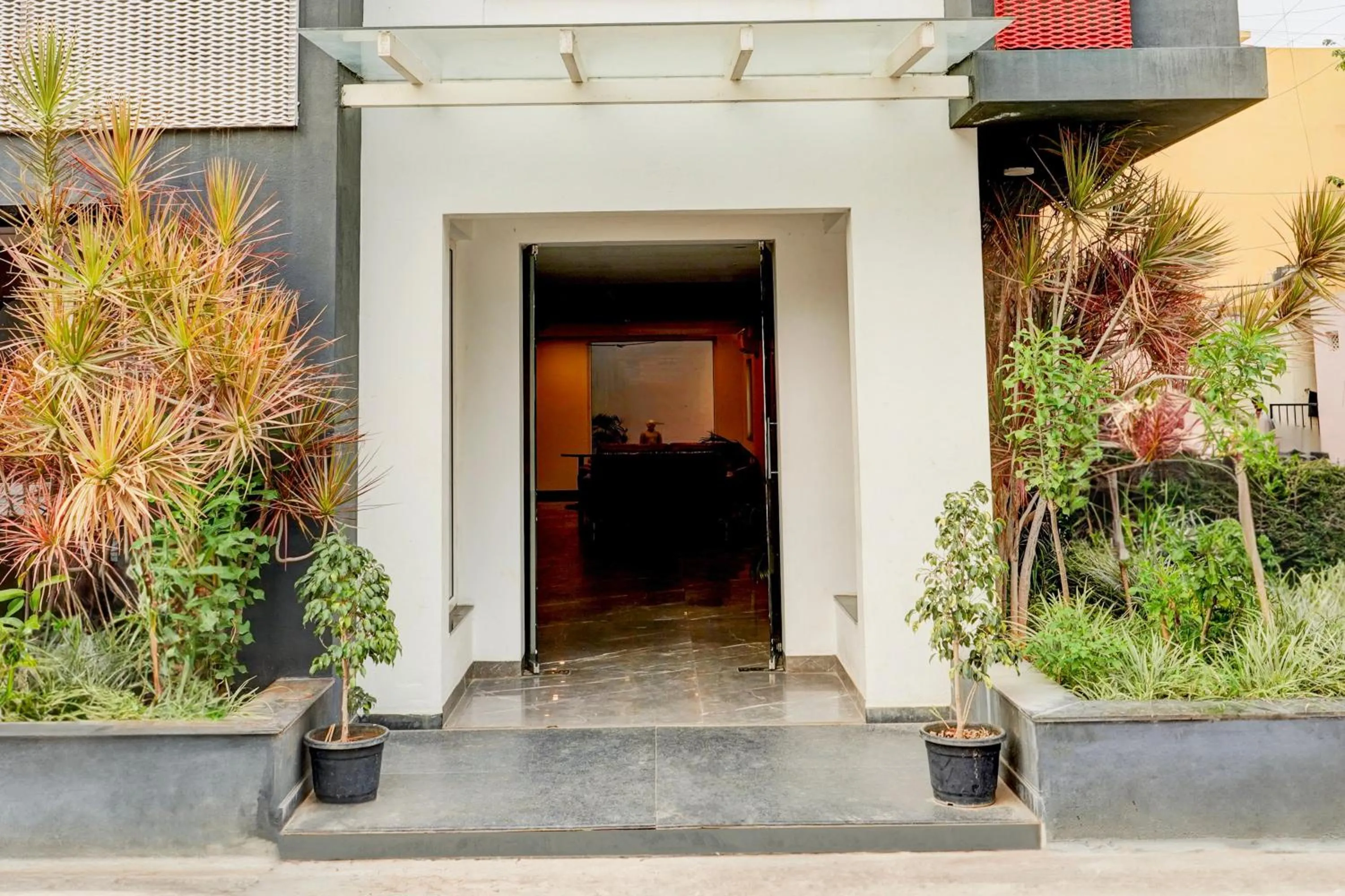 Facade/entrance in Super Townhouse Hebbal