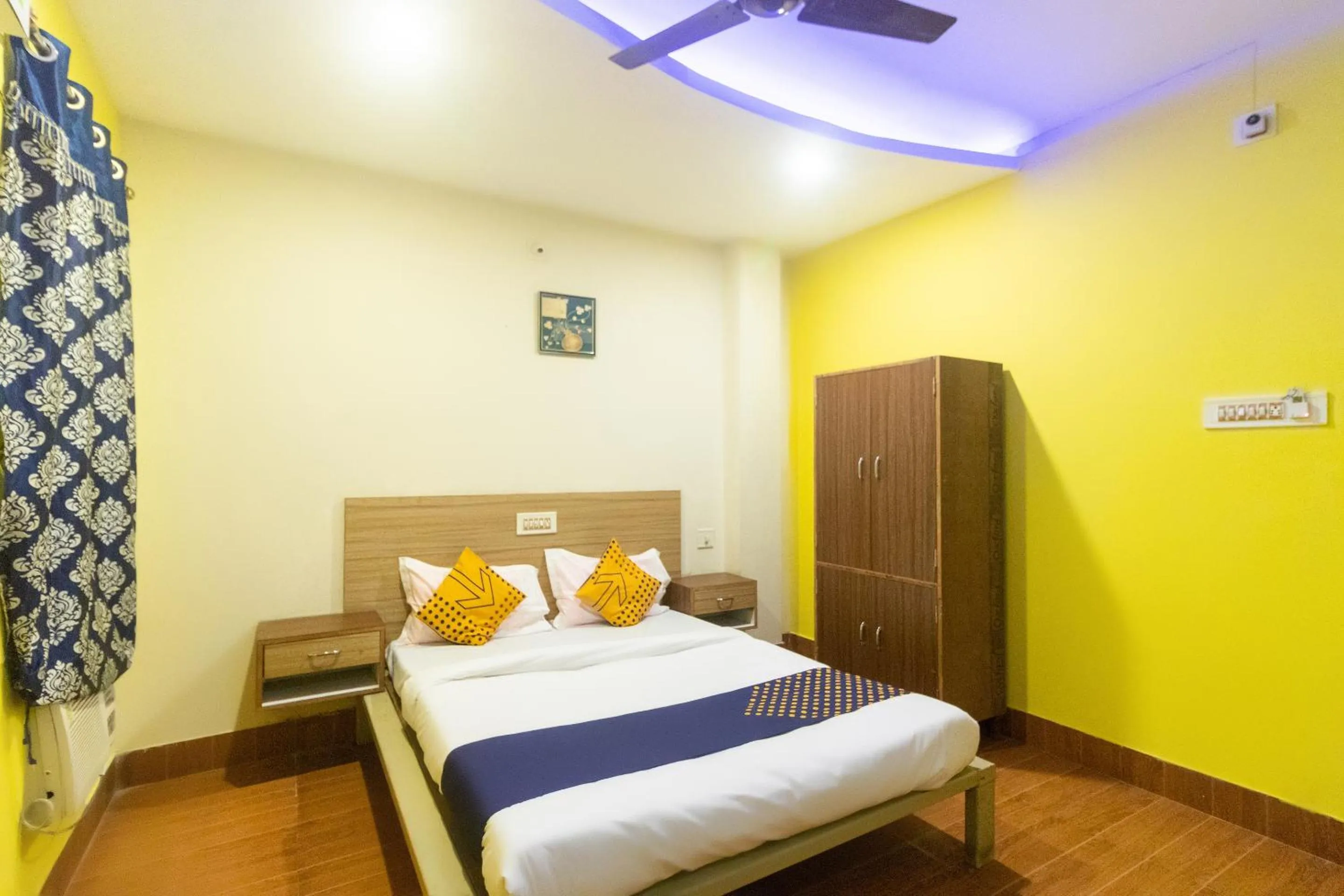 Bedroom, Bed in Hotel O Prabir Residency Inn