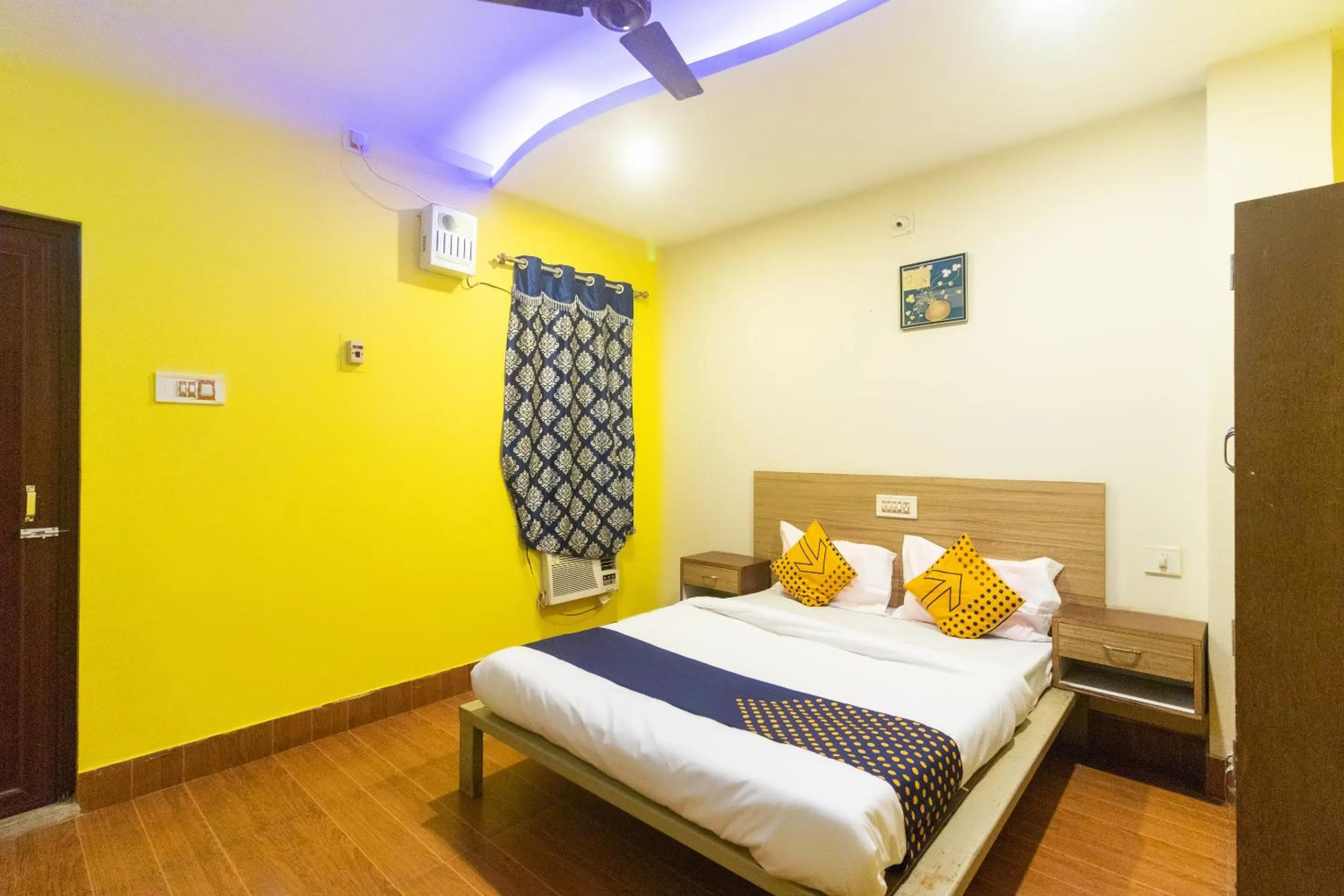 Bedroom, Bed in Hotel O Prabir Residency Inn