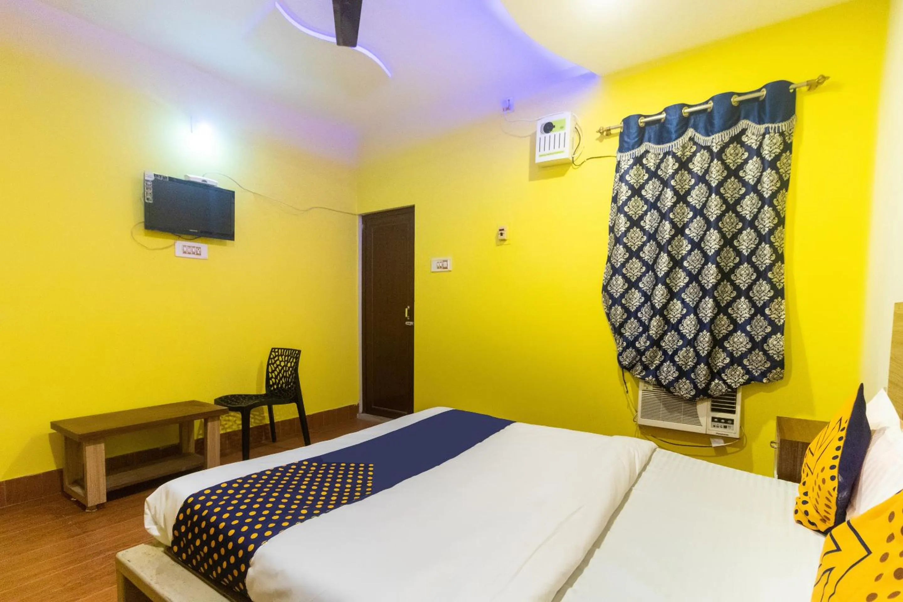 Lobby or reception, Bed in Hotel O Prabir Residency Inn