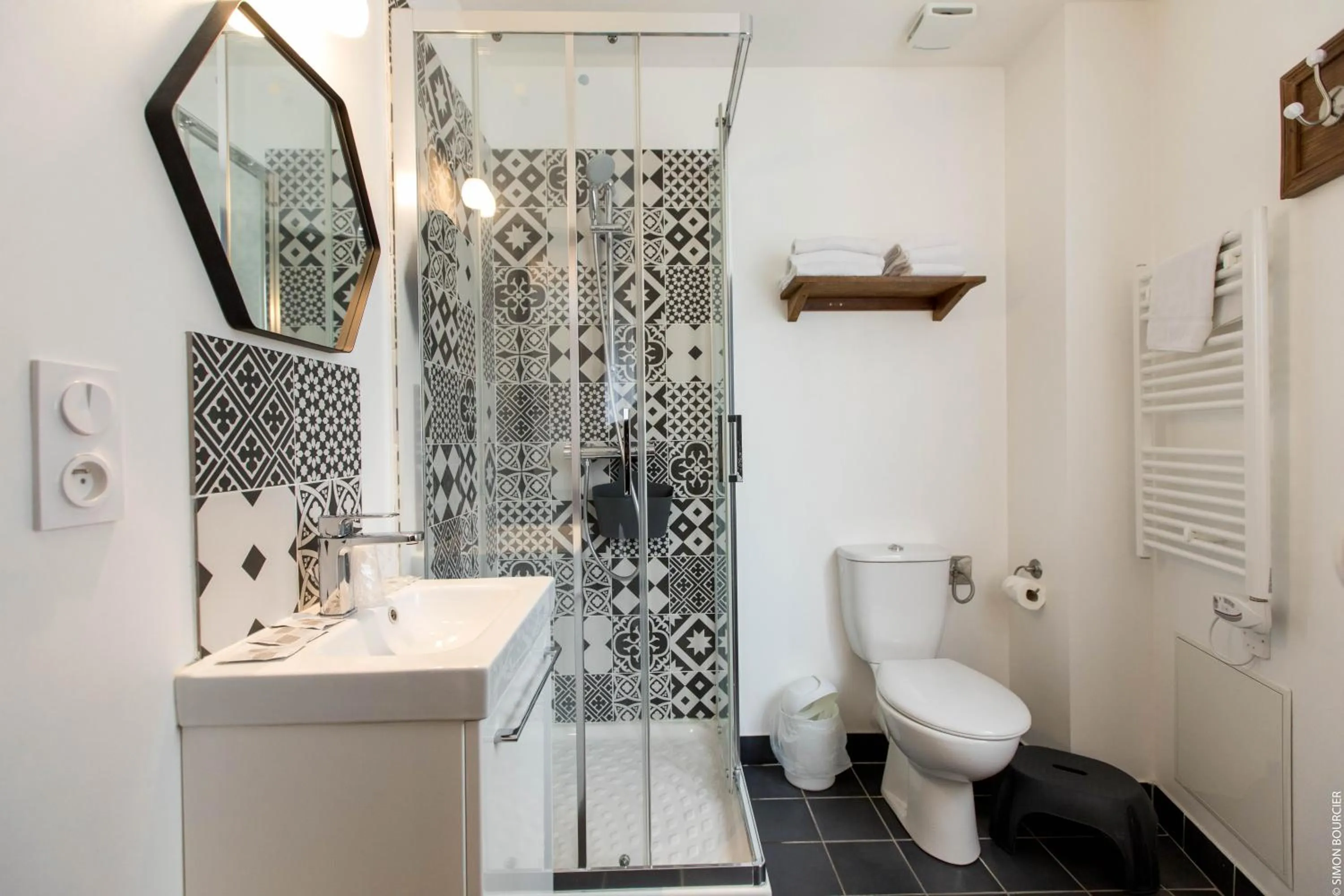 Bathroom in Hotel Saint-Michel