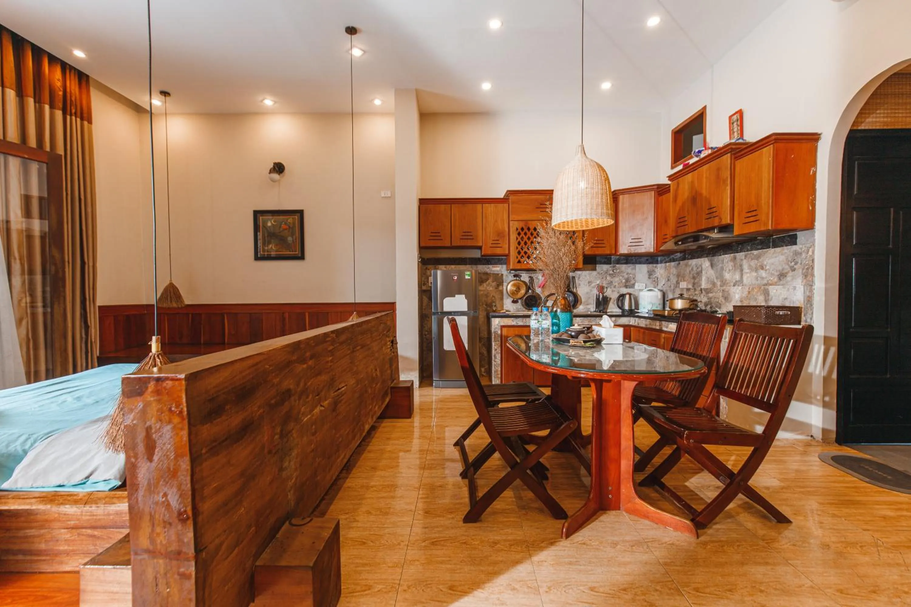 Dining area in Chaca Beach