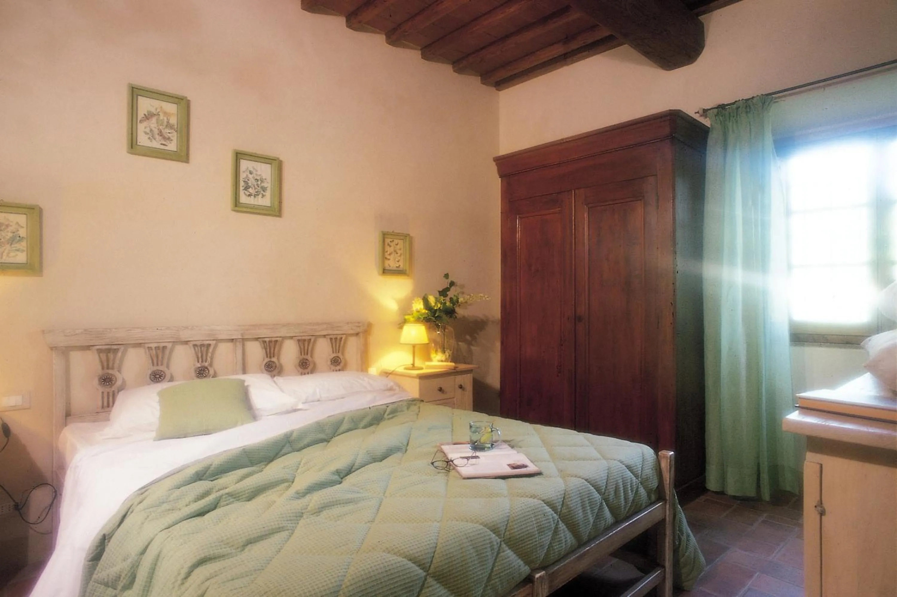 Bedroom, Bed in Il Defizio