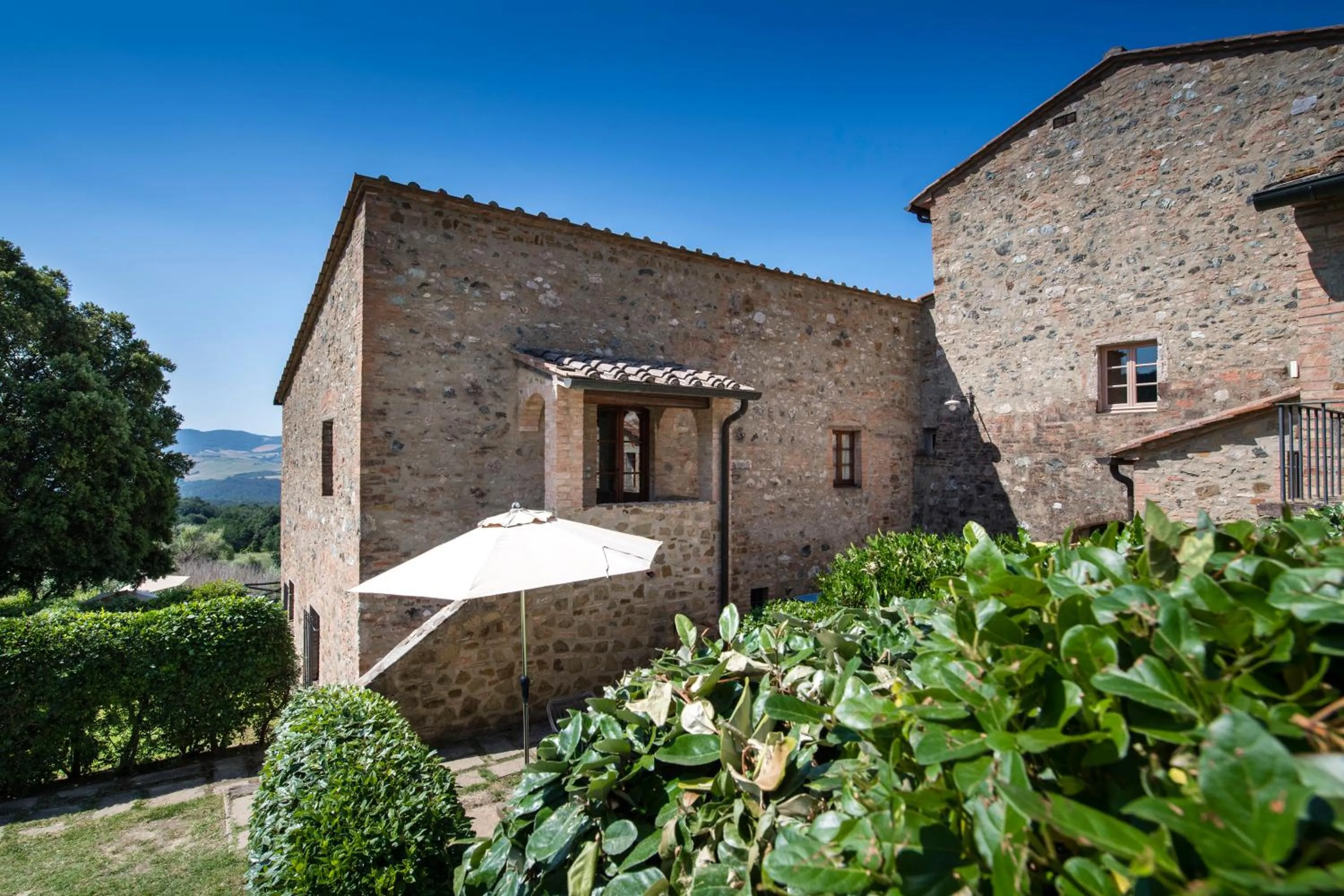 Facade/entrance in Il Defizio