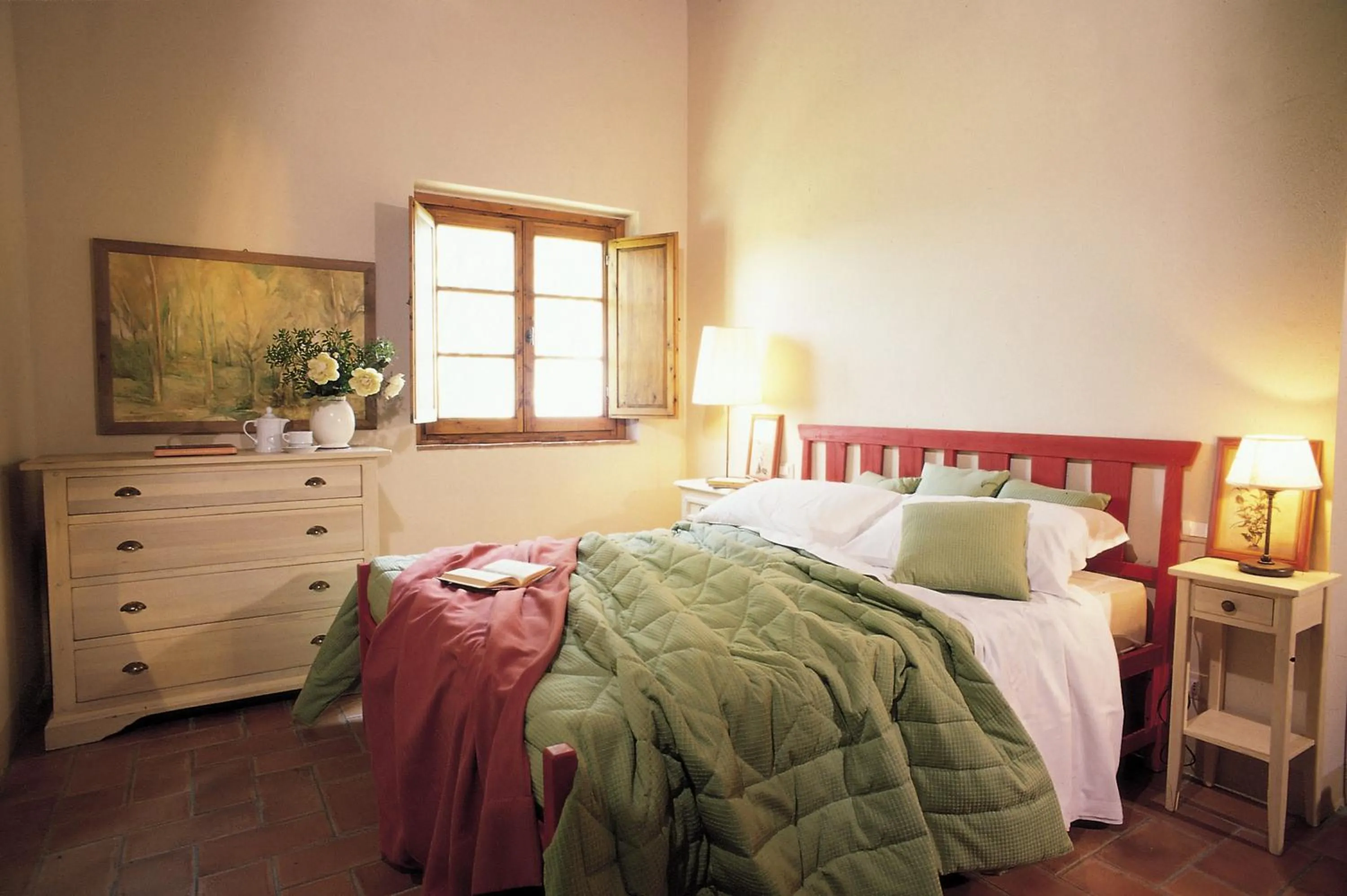 Bedroom, Bed in Il Defizio