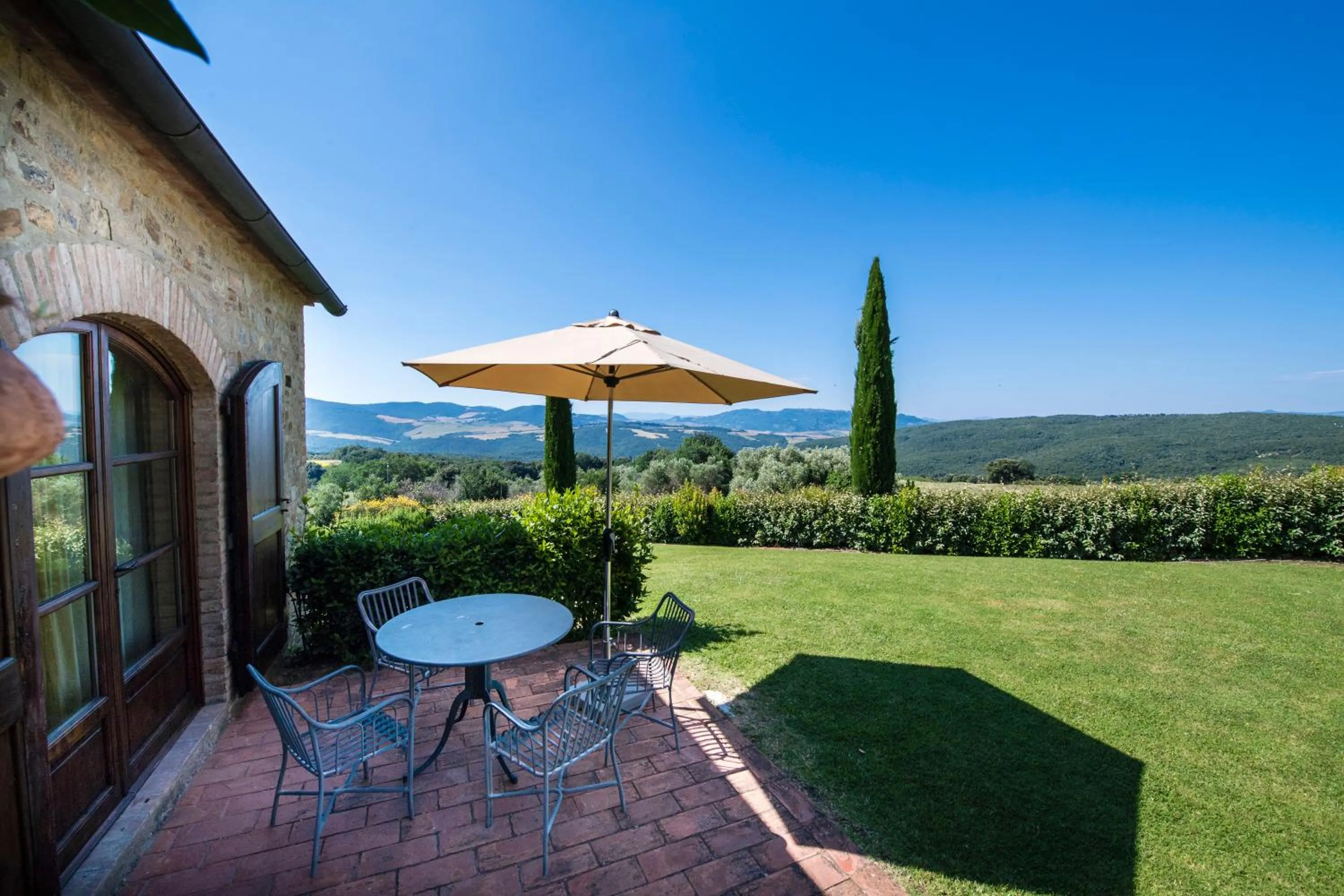 Garden view in Il Defizio