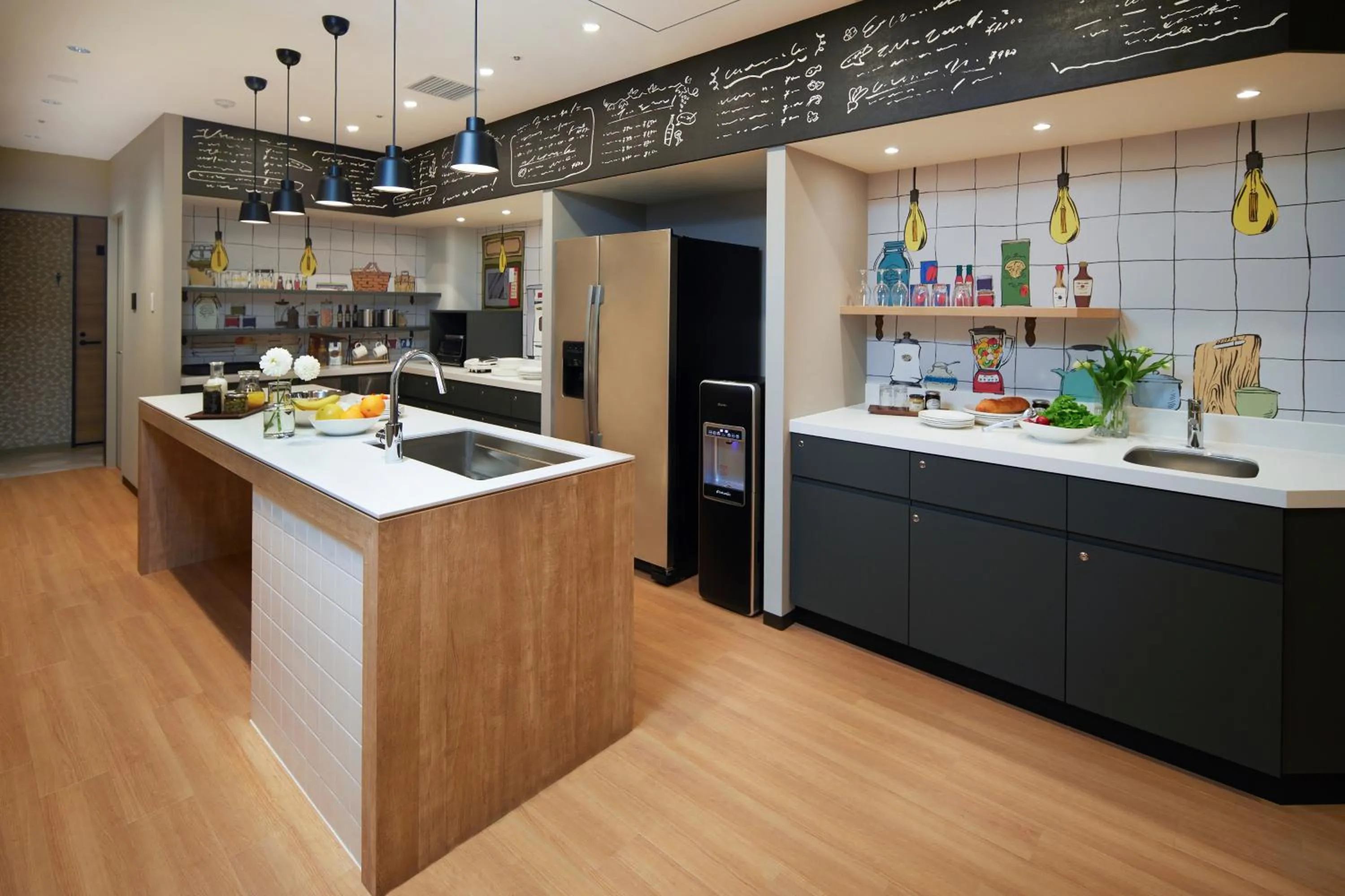 Communal lounge/ TV room in Citadines Namba Osaka