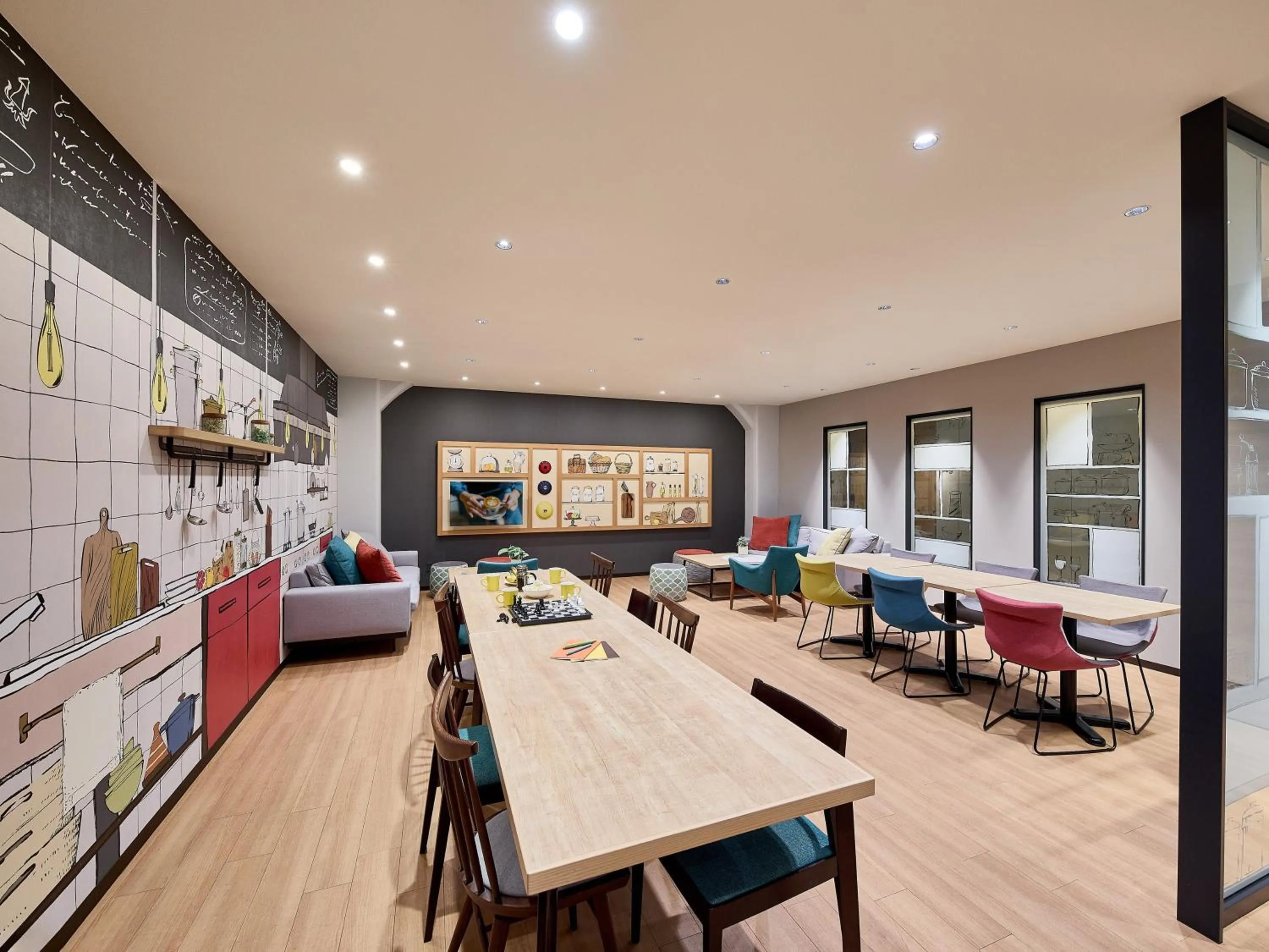 Communal lounge/ TV room in Citadines Namba Osaka