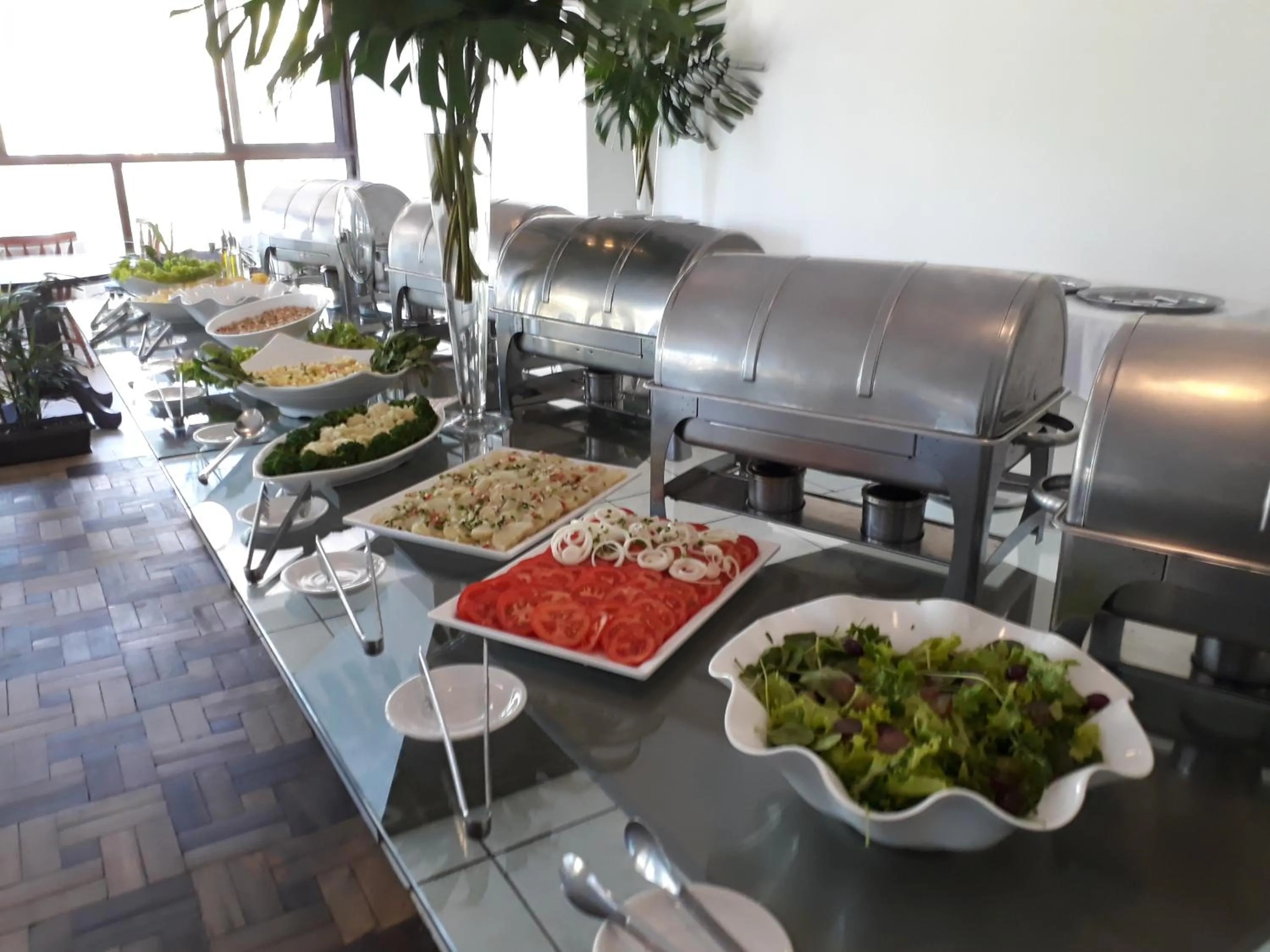 Lunch in Hotel Termas do Lago