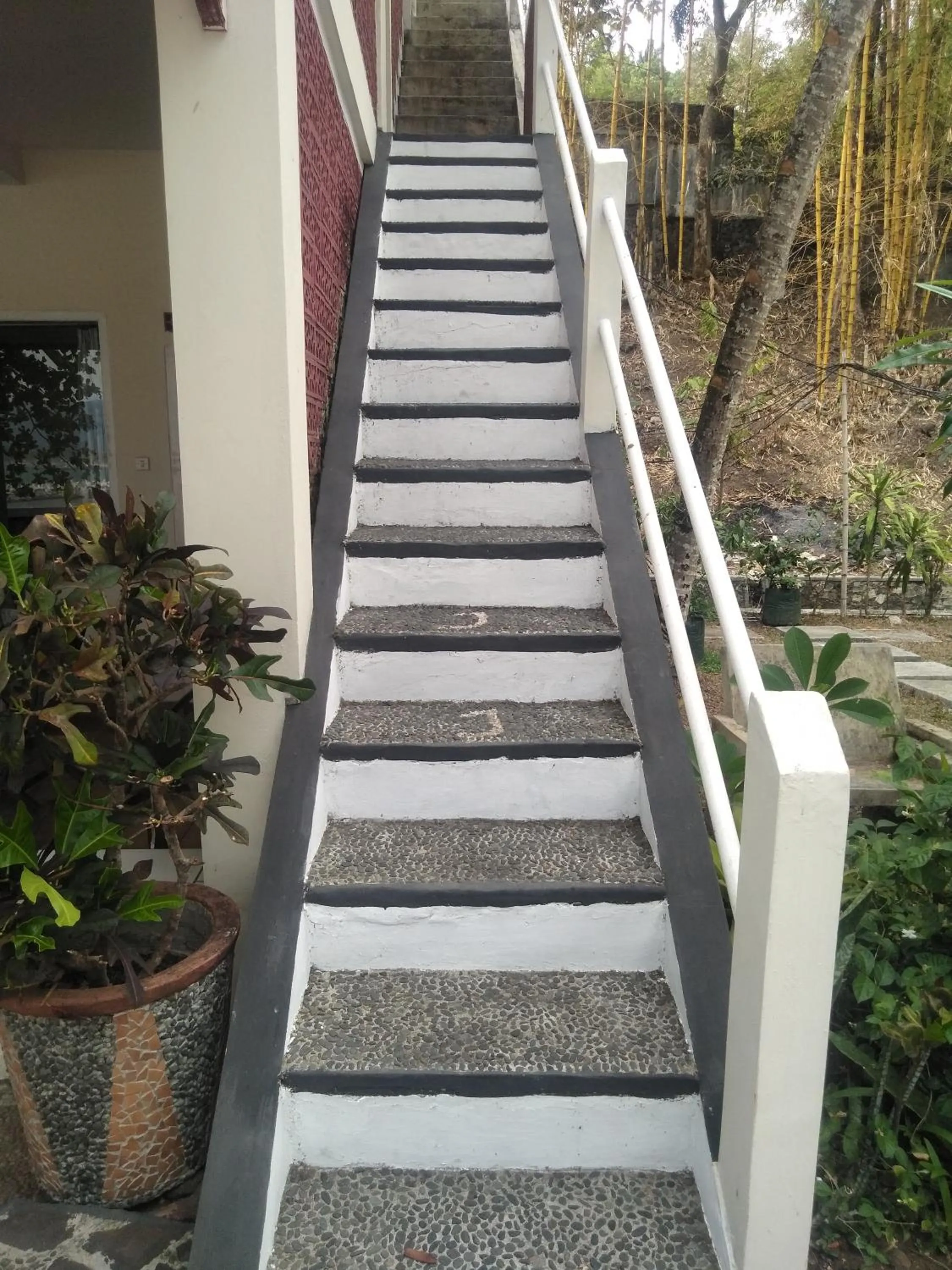 Bunga Ayu Seaside Resort