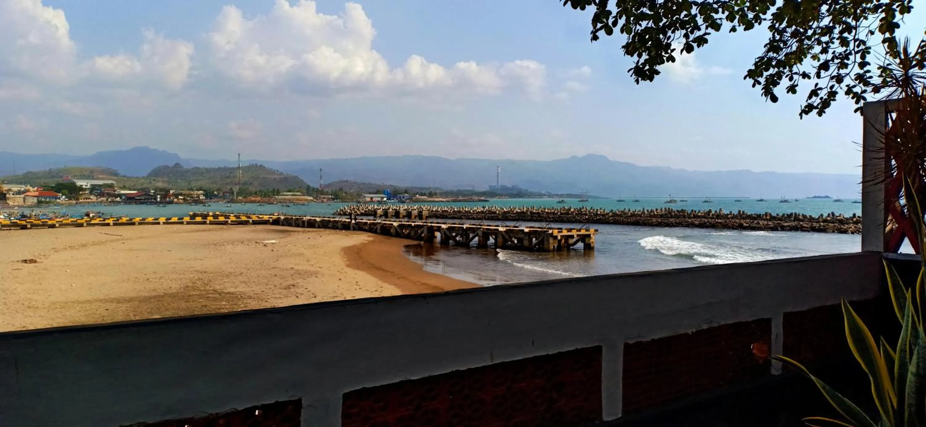 Bunga Ayu Seaside Resort