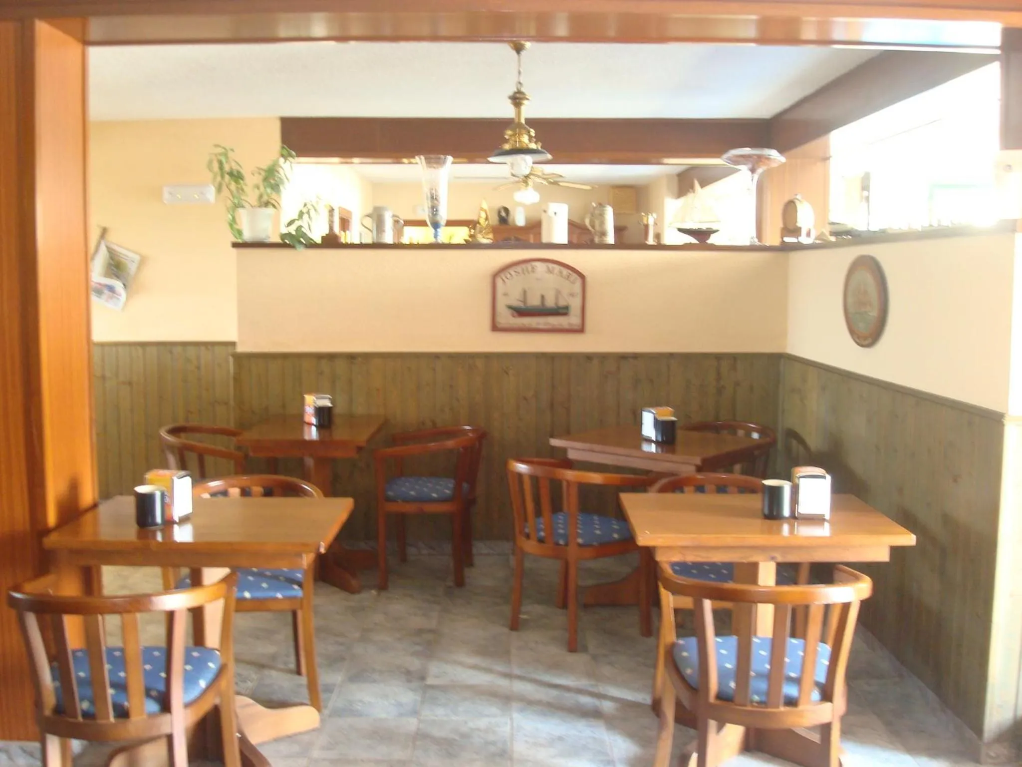 Lounge or bar in Hotel Brisamar