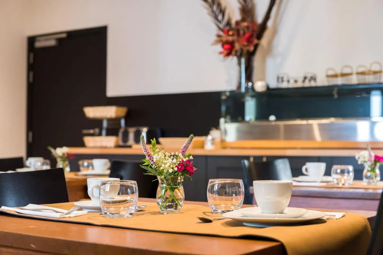 Buffet breakfast in Hôtel Mosa