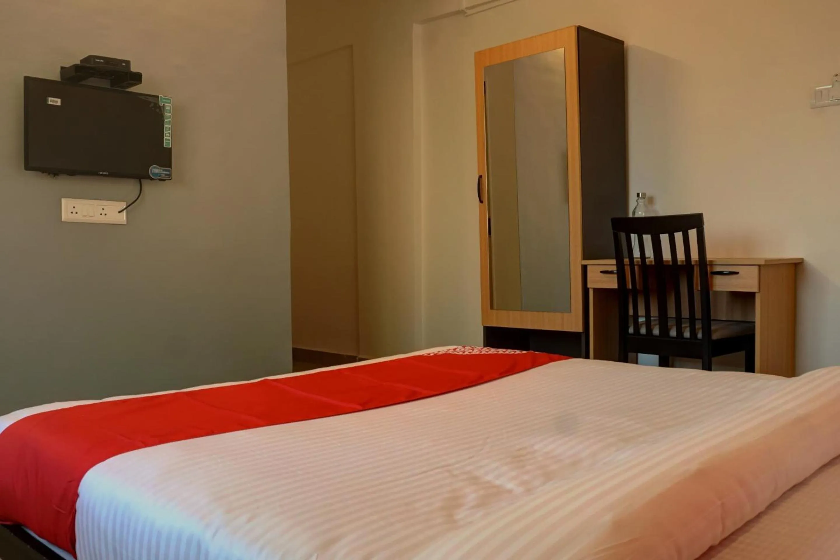 Bedroom in Hotel O Sbk Icon Near Fun Time Multiplex