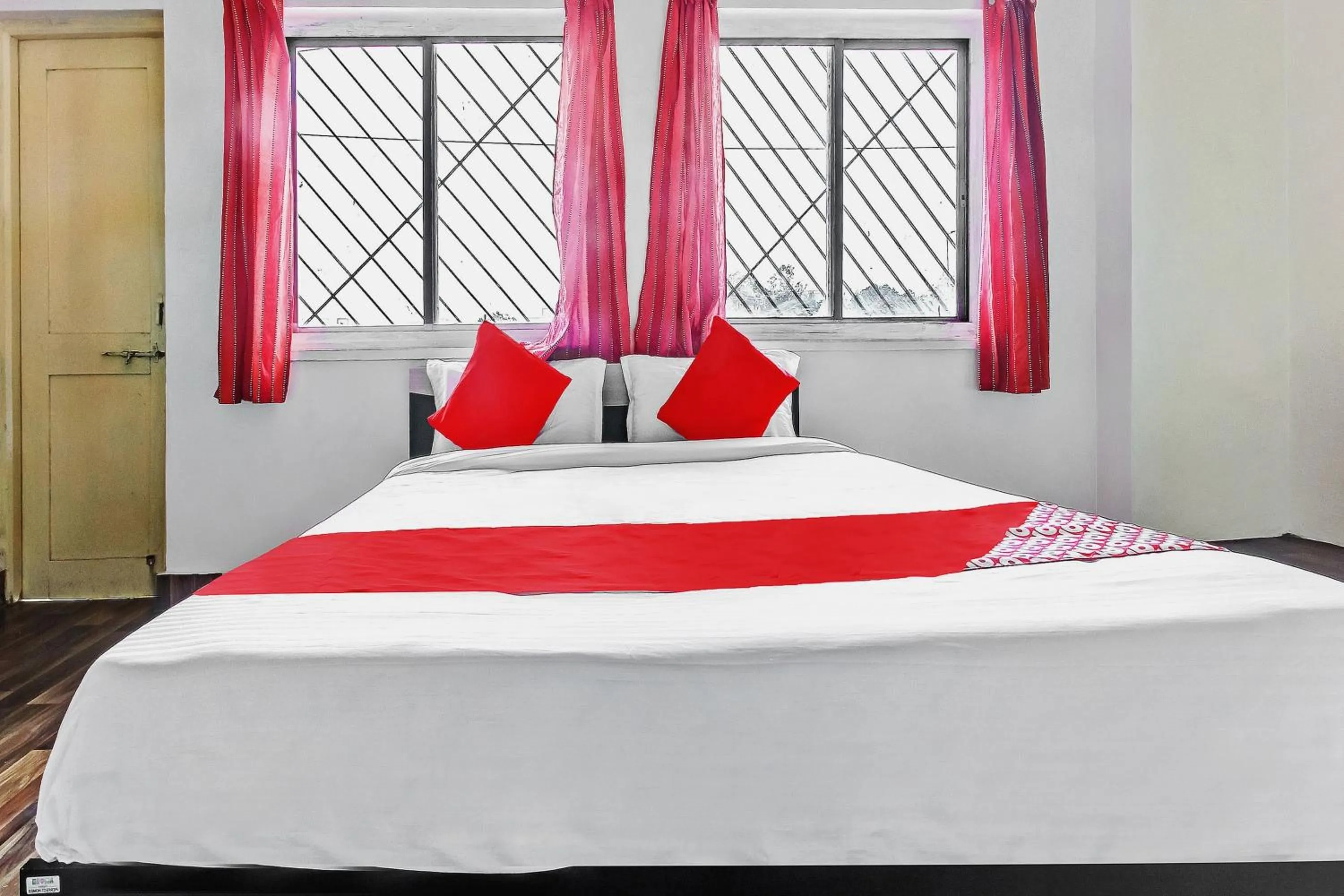 Bedroom, Bed in Super Hotel O Shree Balaji Lodging