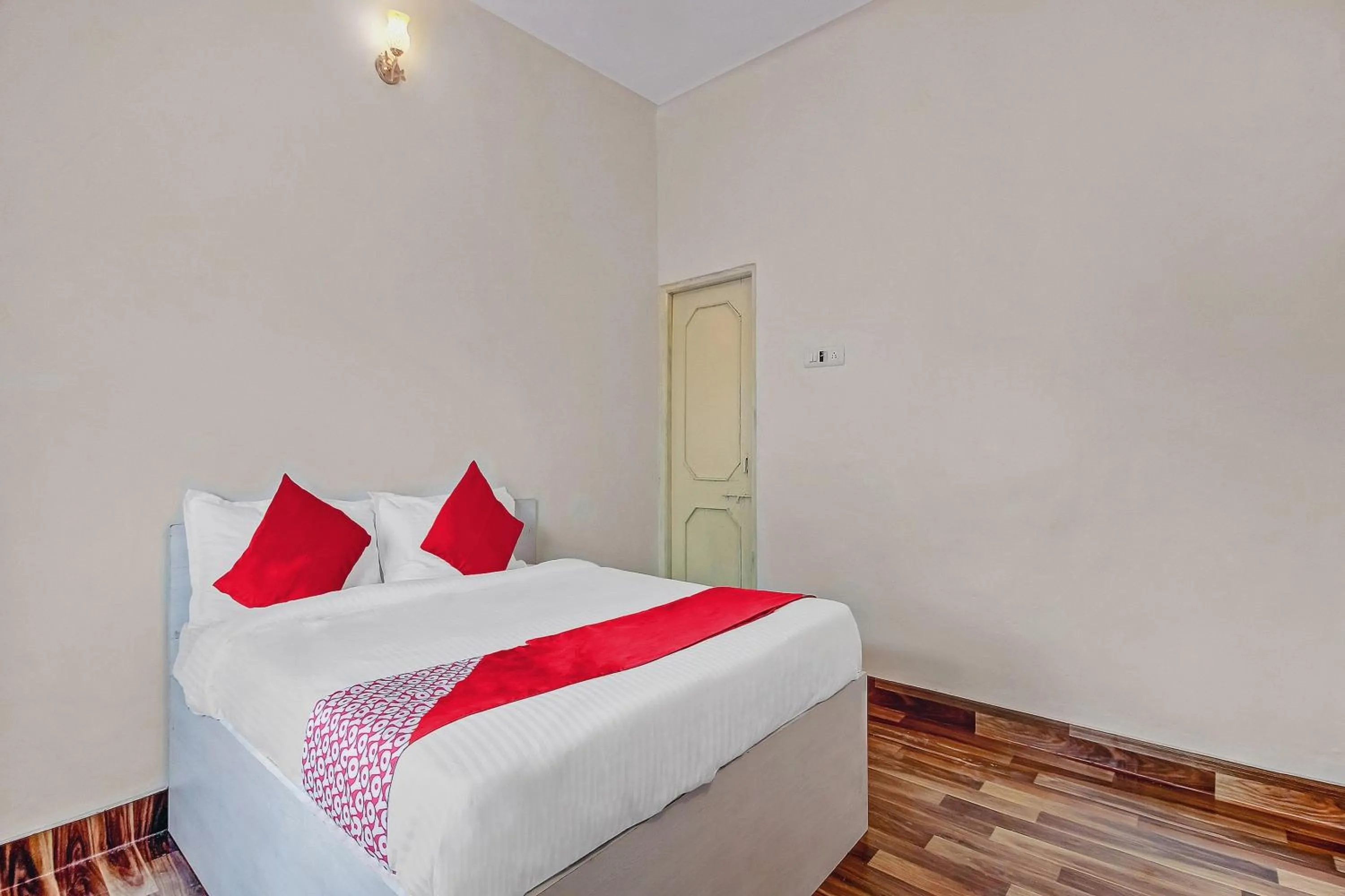 Bedroom, Bed in Super Hotel O Shree Balaji Lodging