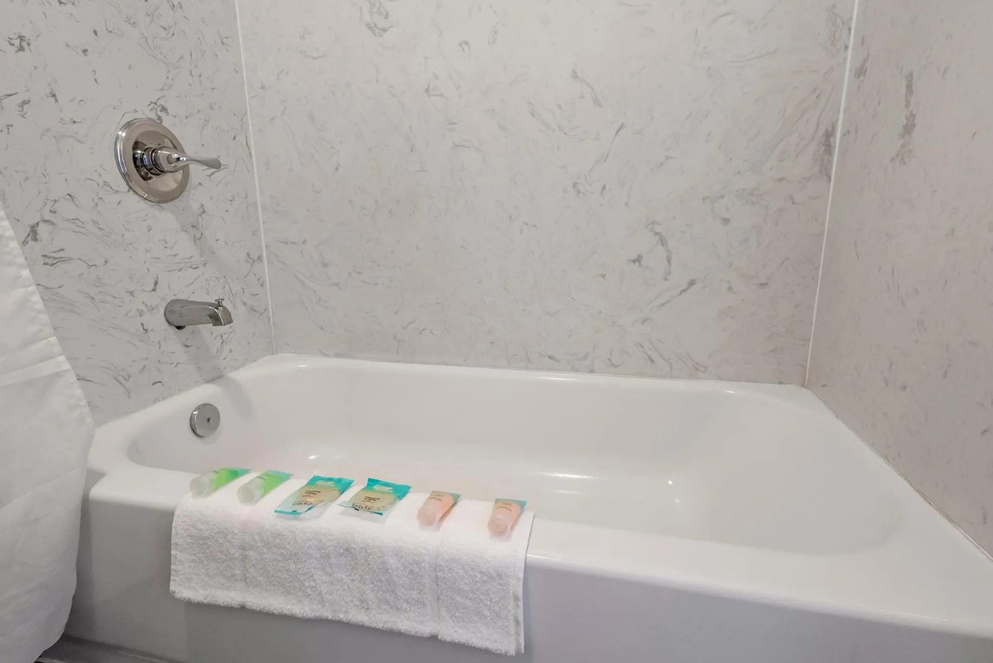 Bathroom in Heritage Inn Express Chico