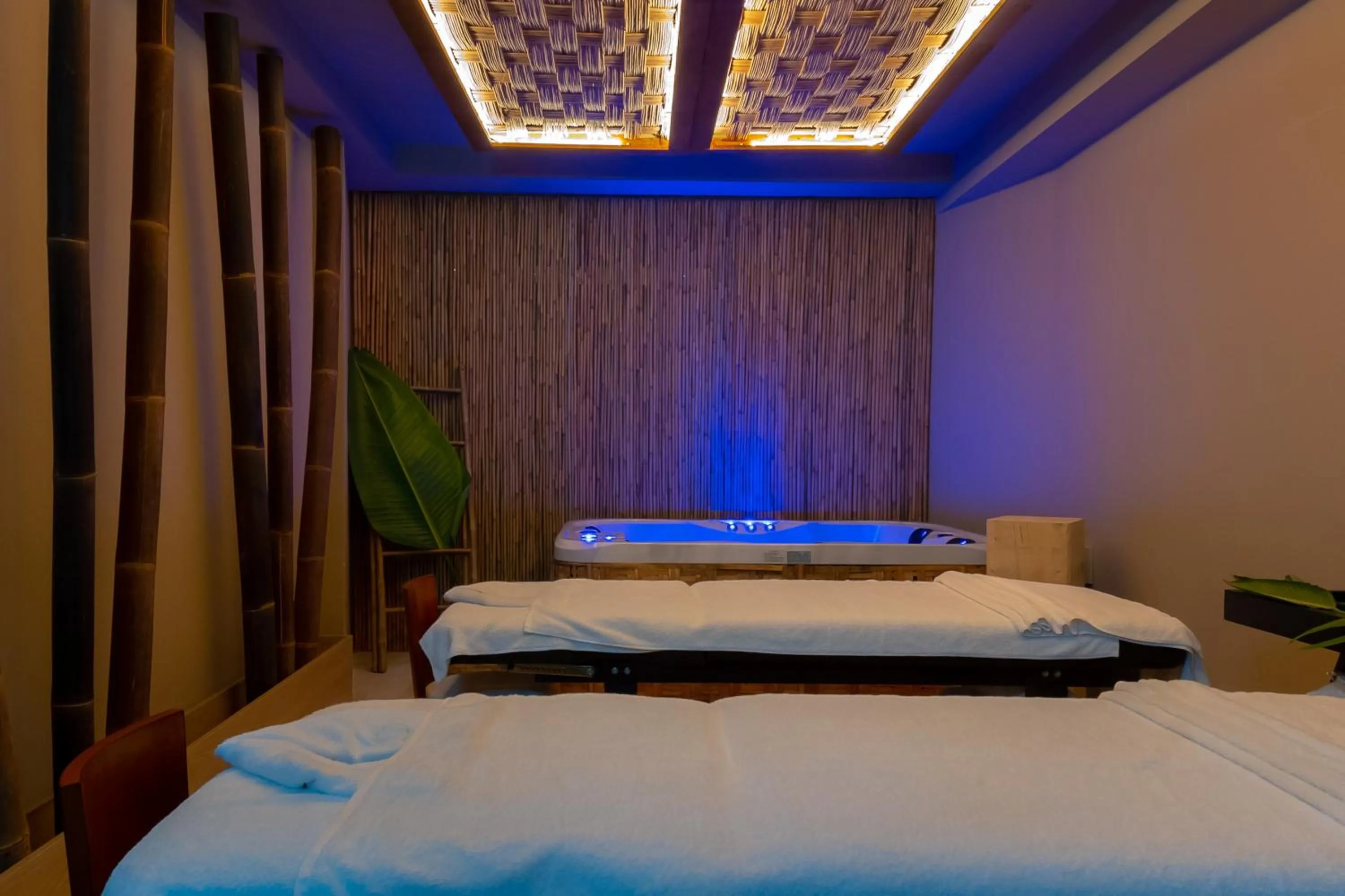 Spa and wellness centre/facilities, Bed in Cavo Zoe Seaside Hotel