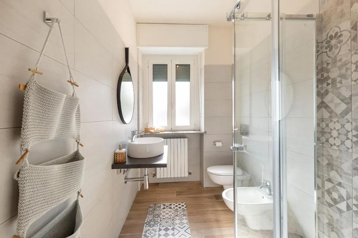 Shower in Il Giuelìn Malpensa B&B