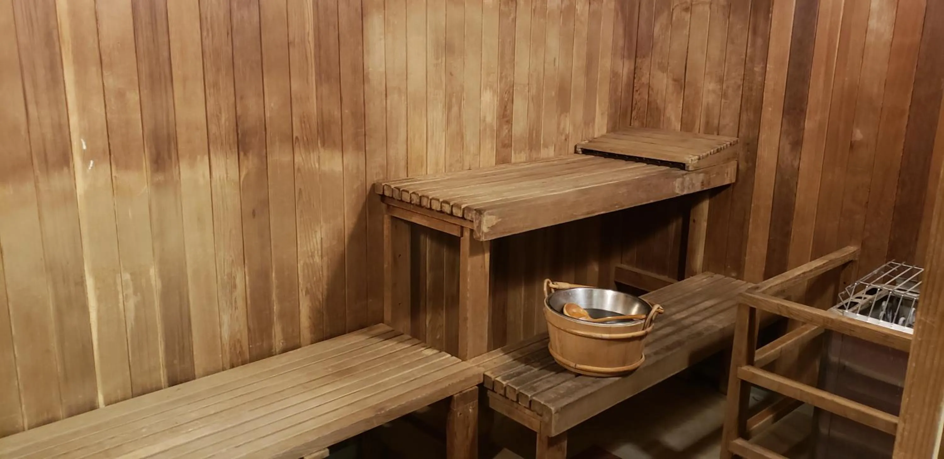 Sauna in Imperial Hawaii Resort