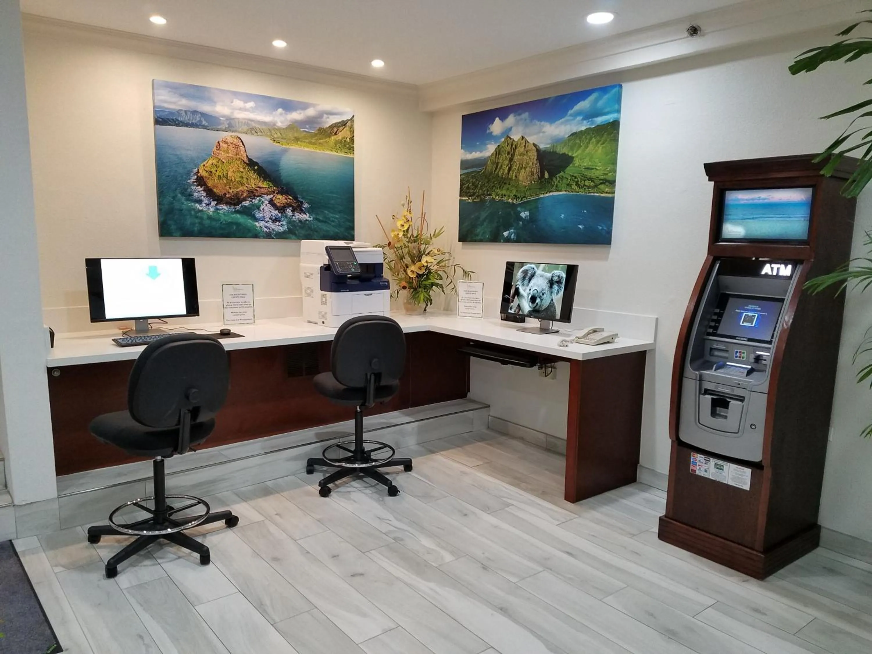 Area and facilities in Imperial Hawaii Resort