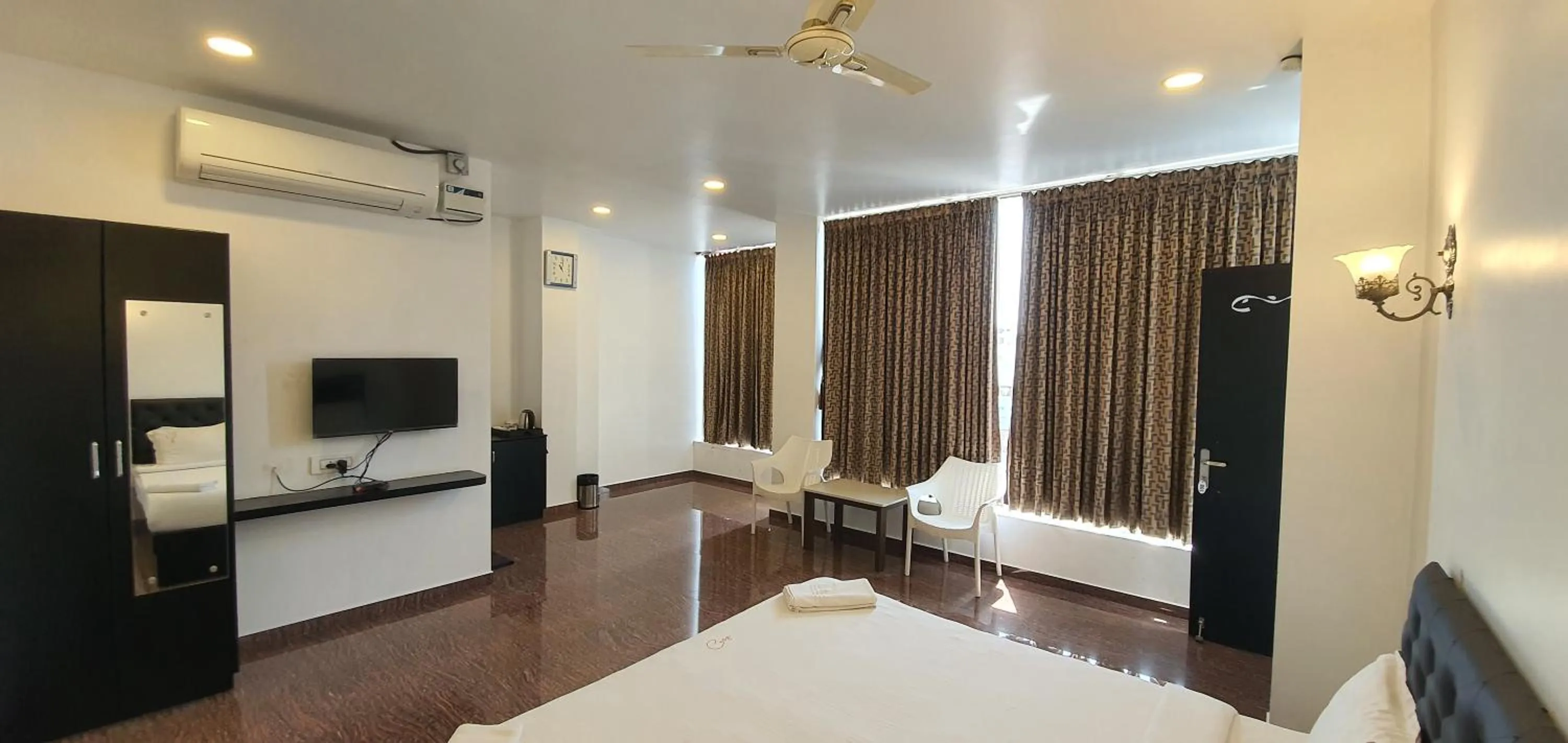 Bedroom, Bed in COSY CHAMBRE