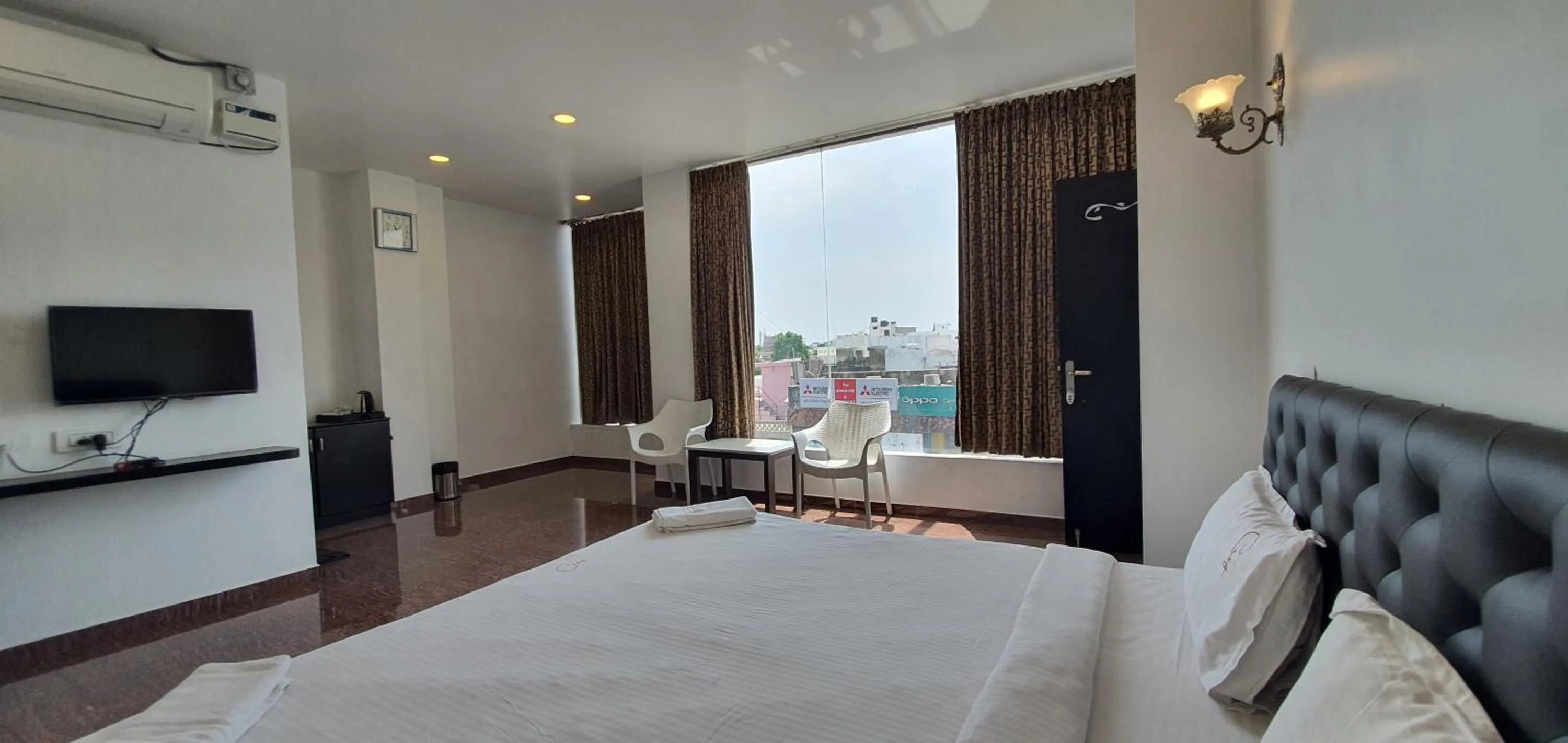 Photo of the whole room, Bed in COSY CHAMBRE