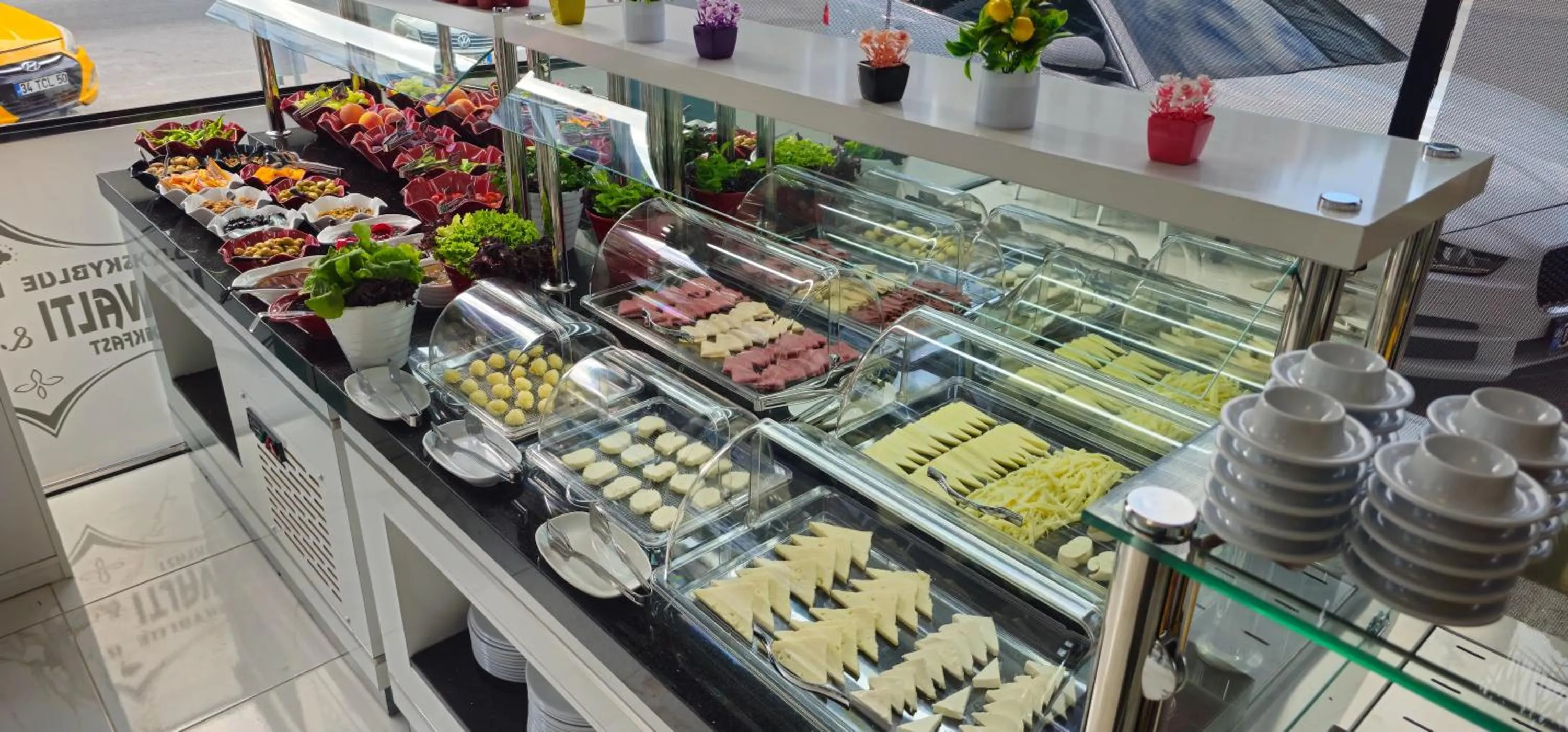 Breakfast in SKYBLUE İSTANBUL HOTEL