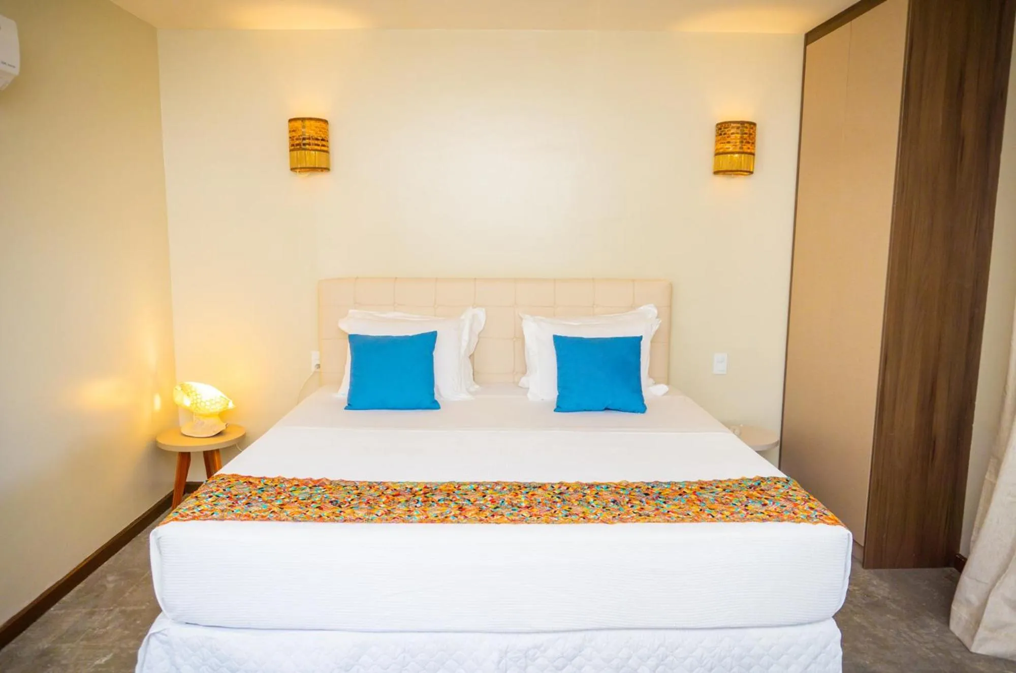 Bed in Villa Zen Hotel